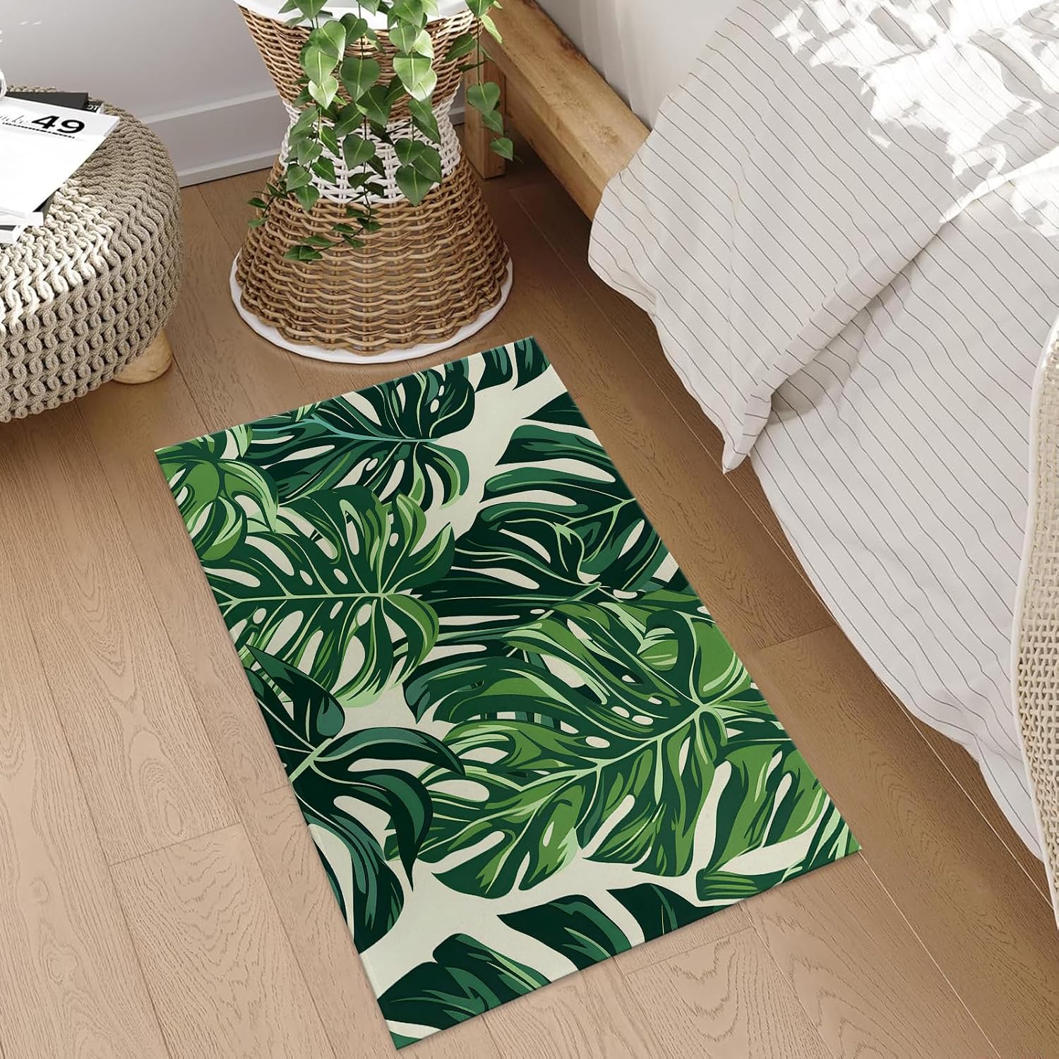 Tropical Monstera Leaf Indoor Door Mat, 17x29.5 Inch, Floor Area Rug for Entryway, Living Room, or Bathroom, Non-Slip Doormat, Green Leaf Home Decor Rug Gifts