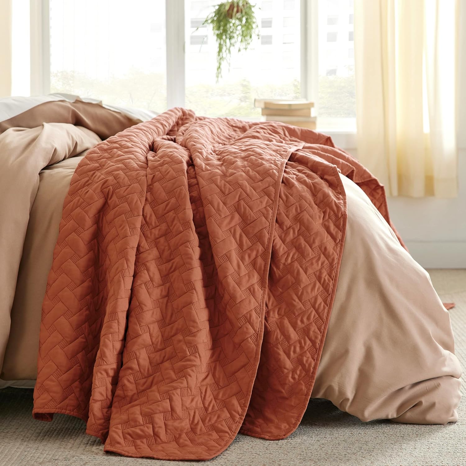 Bedsure Queen Quilt Bedding Set - Lightweight Summer Quilt Full/Queen - Burnt Orange Bedspreads Queen Size- Bedding Coverlets for All Seasons (Includes 1 Quilt, 2 Shams)