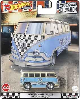 Amazon.com: Hot Wheels - Premium Boulevard #44 - Volkswagen Deluxe