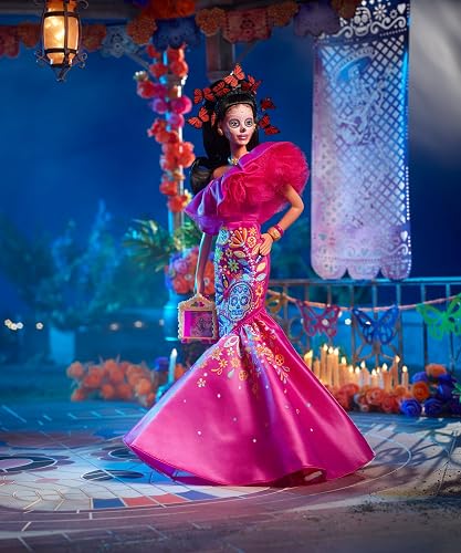 ​2023 Día De Muertos Barbie Doll Wearing Ruffled Pink Gown and Holding Tiny Ofrenda, Barbie Signature, HJX14 - 3