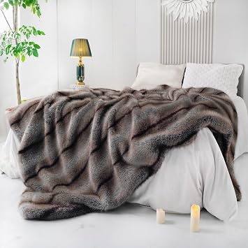 Faux Fur Throw Blanket, Super Soft and Cozy Plush Blanket for Bed and Couch, All Season Blanket for Home Decor Grey, 74x60