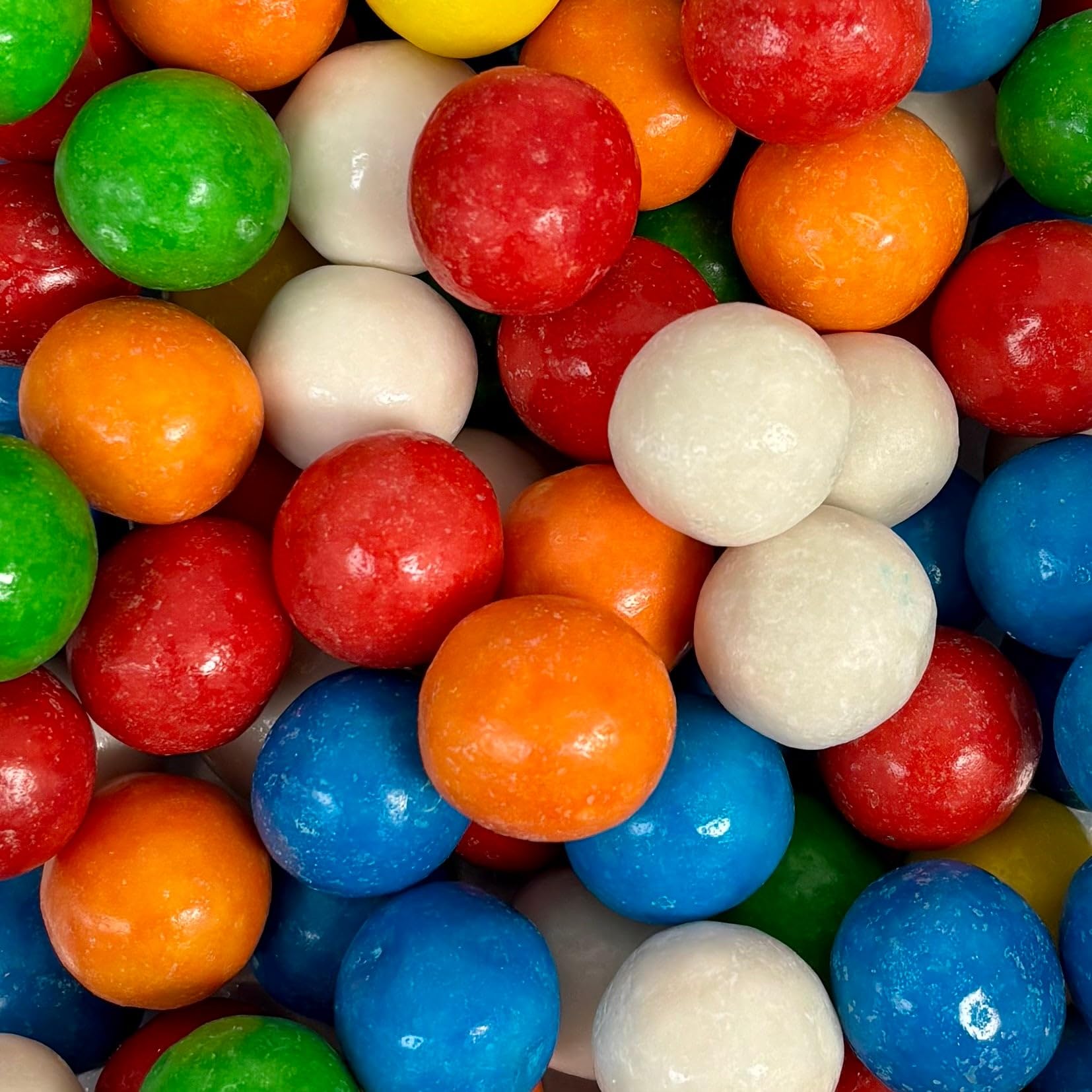 Giant Bubblegum Balls (25mm) 500g Share Bag by The Gourmet Sweet Company