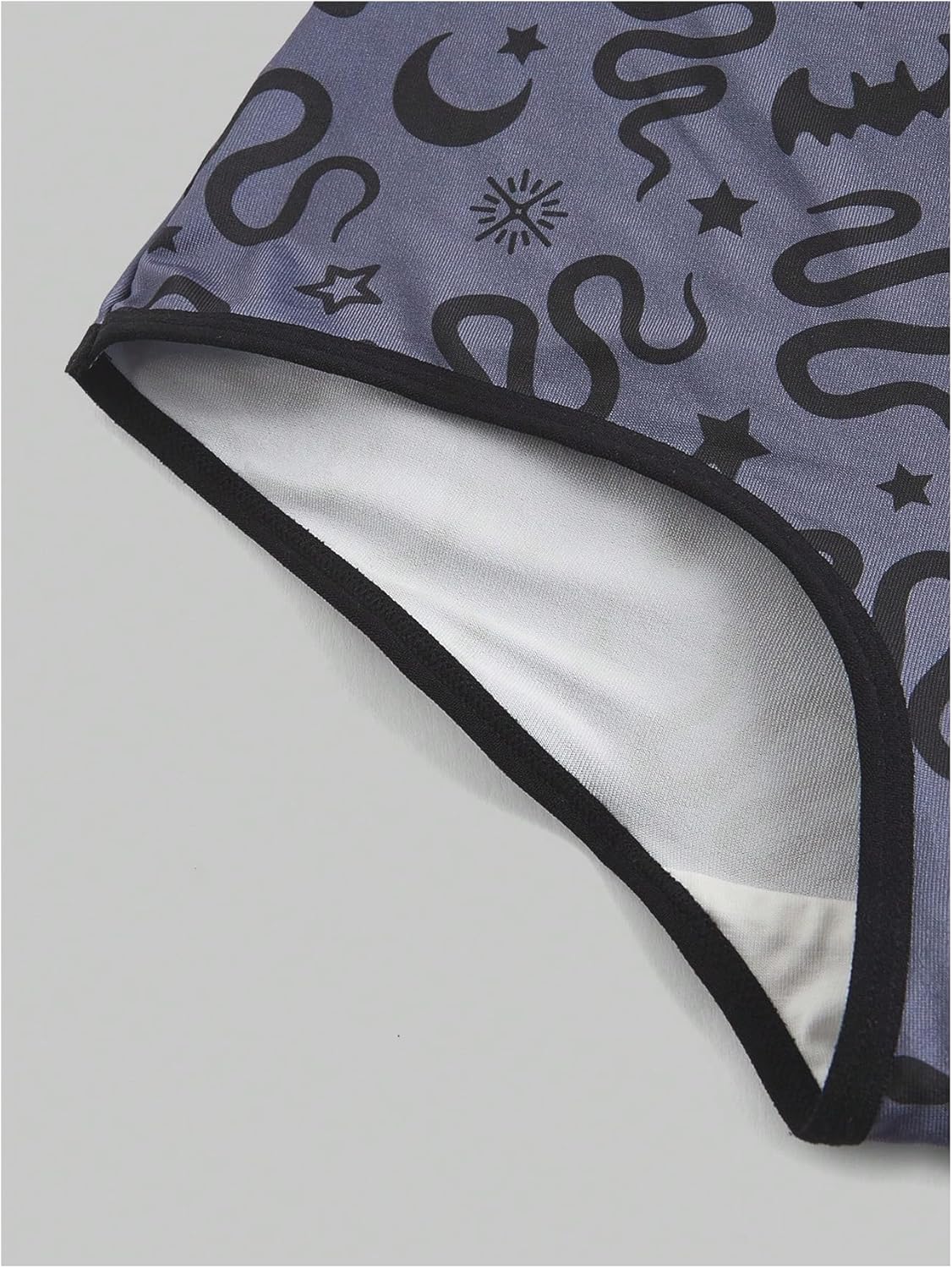 WDIRARA Women's 5 Pack Goth Graphic Panties Boyshorts Mid Rise Shorts Briefs Boxer - Image 7