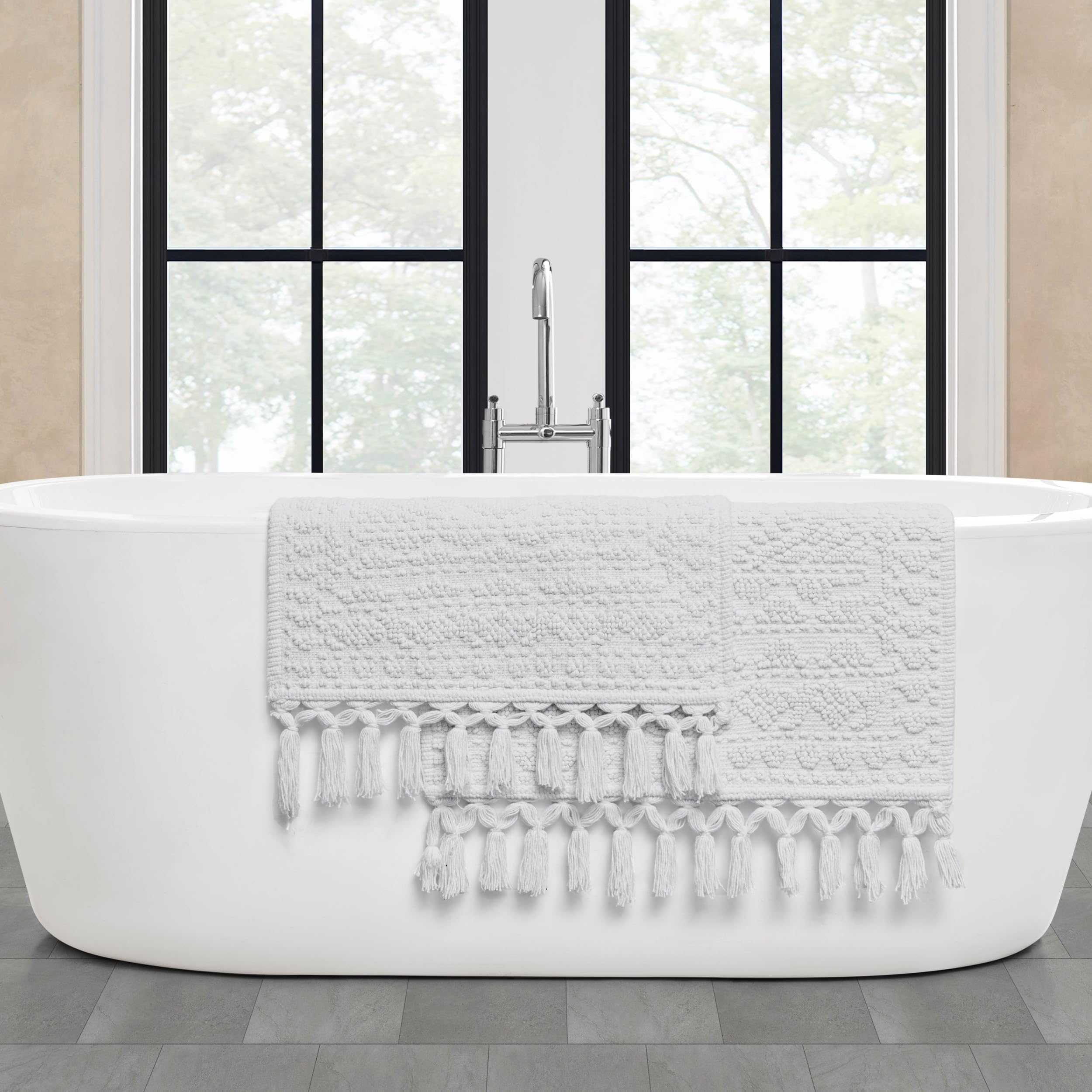 French Connection - Tappeto da bagno, 100% Cotone, bianco, 17 in. x 24 in./20 in. x 34 in.