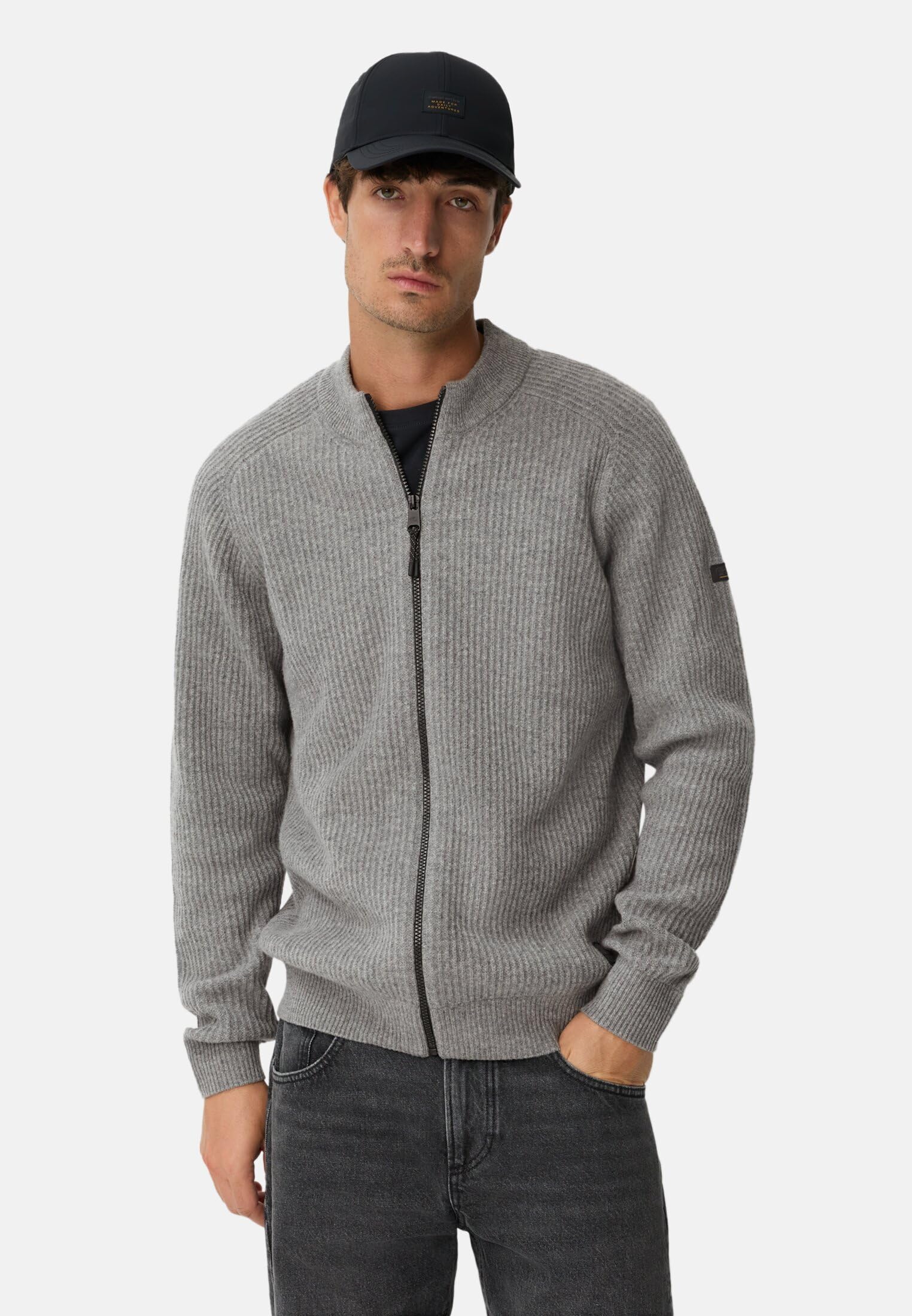 camel active Herren Strickjacke aus Reiner Lammwolle