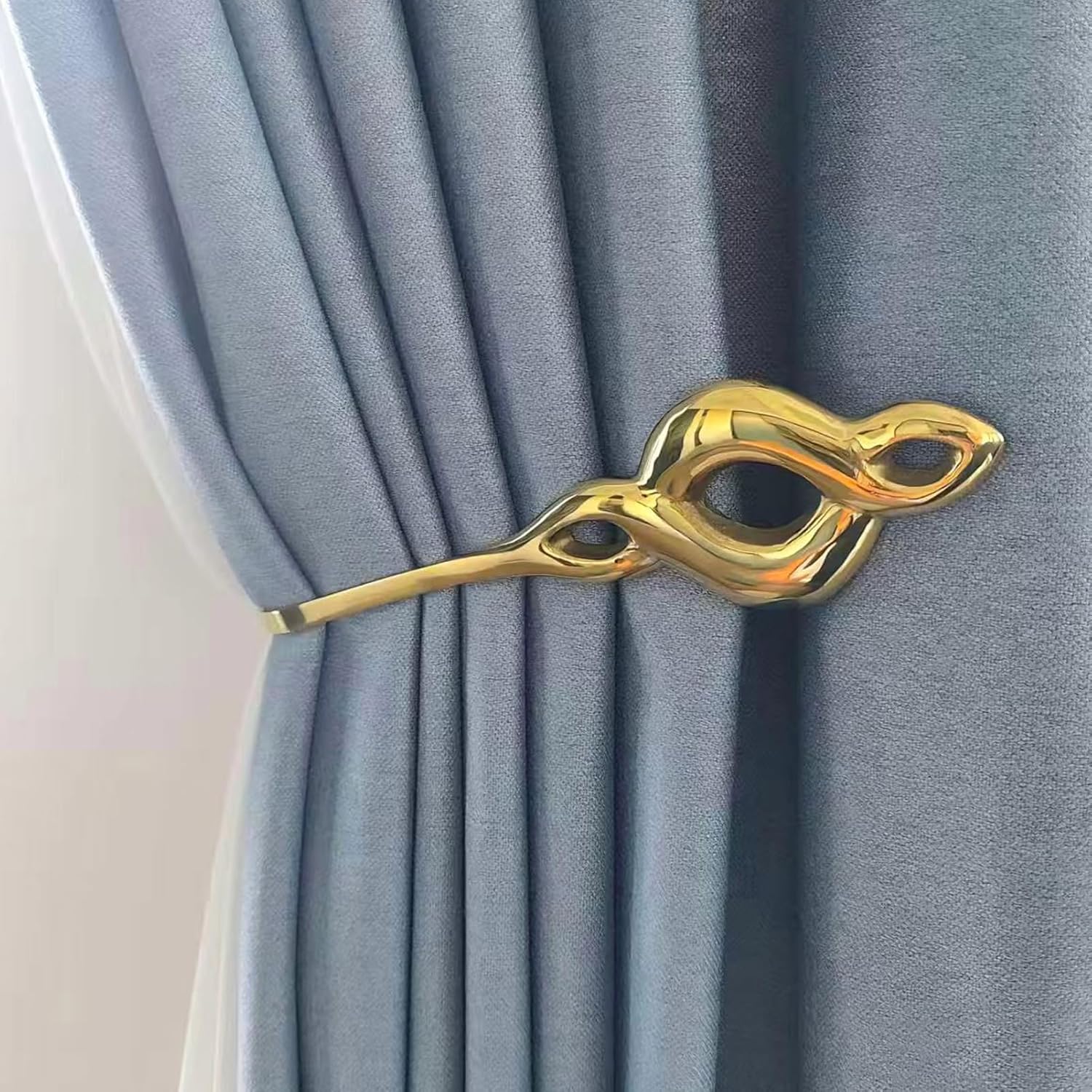 Gold Brass Curtain Holdbacks Vintage Eye Design Curtain Drapery Tie Back (Set of Two)