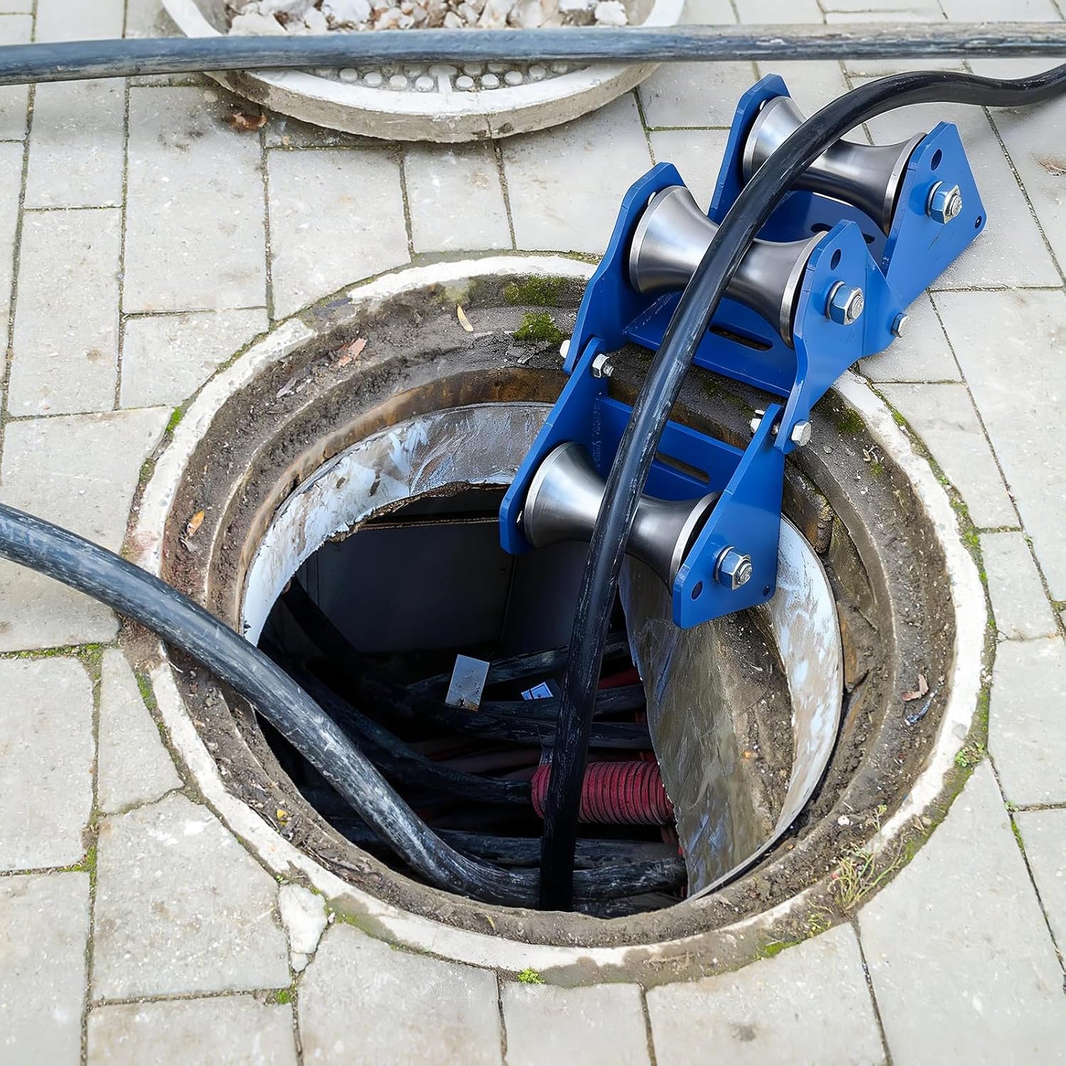 YJINGRUI Heavy Duty Cable Puller Sheave, 180° Adjustable Angle, Cable Feeding Sheave, Industrial Cable Pulley, Wire & Cable Pulling, Reduces Friction, Changes Pulling Direction