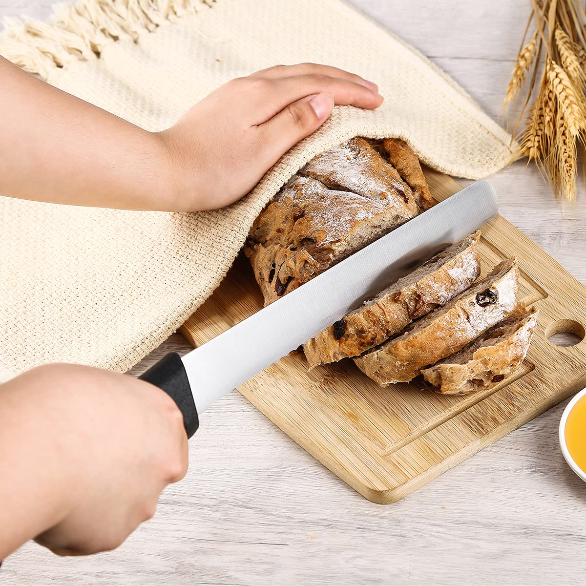 Professional Stainless Steel Serrated Blade Cake Slicing Bread Slicer