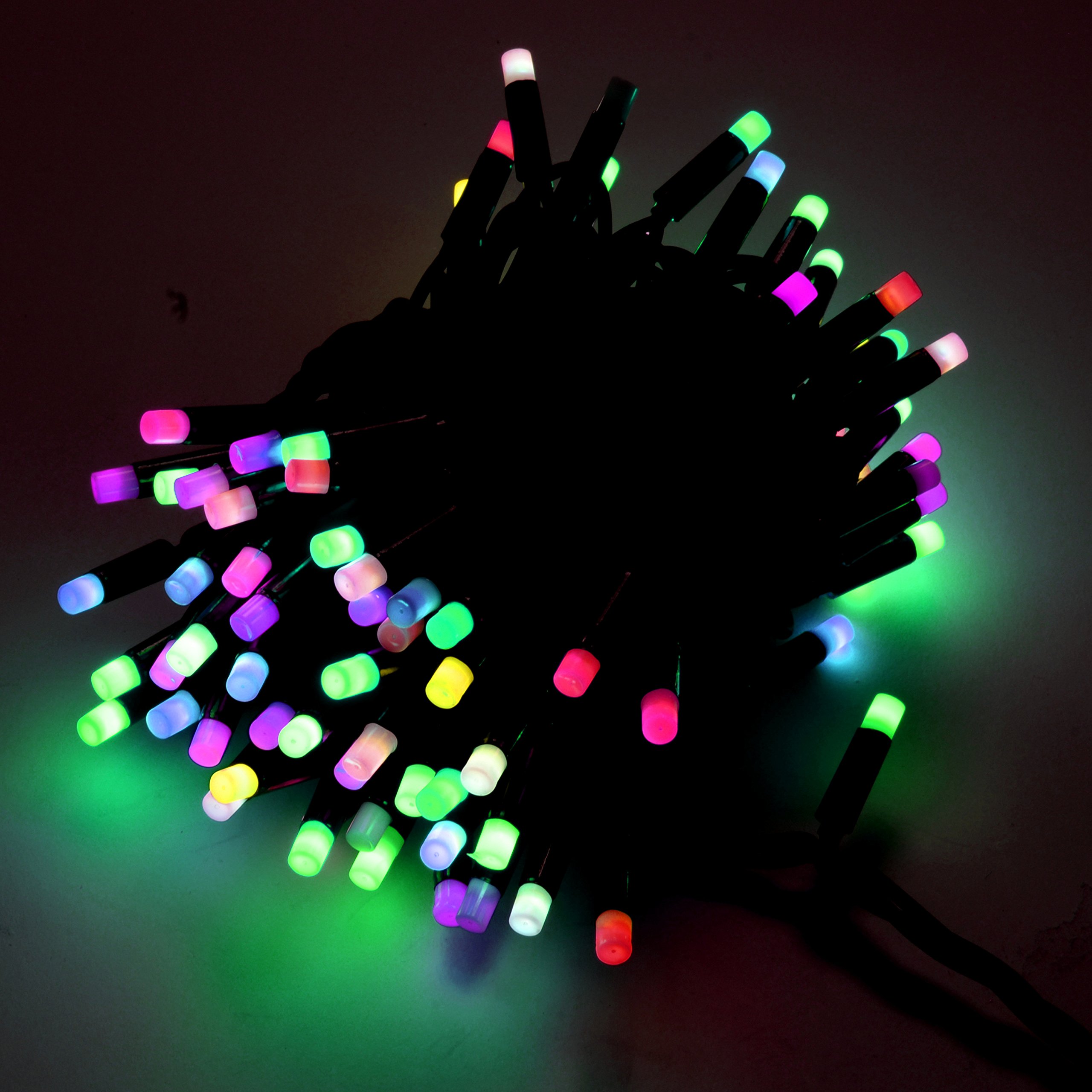 WeRChristmas 100 Colour Changing Rainbow LED Lights Connectable Rubber Cable Starter Pack, Multi-colour - Image 3