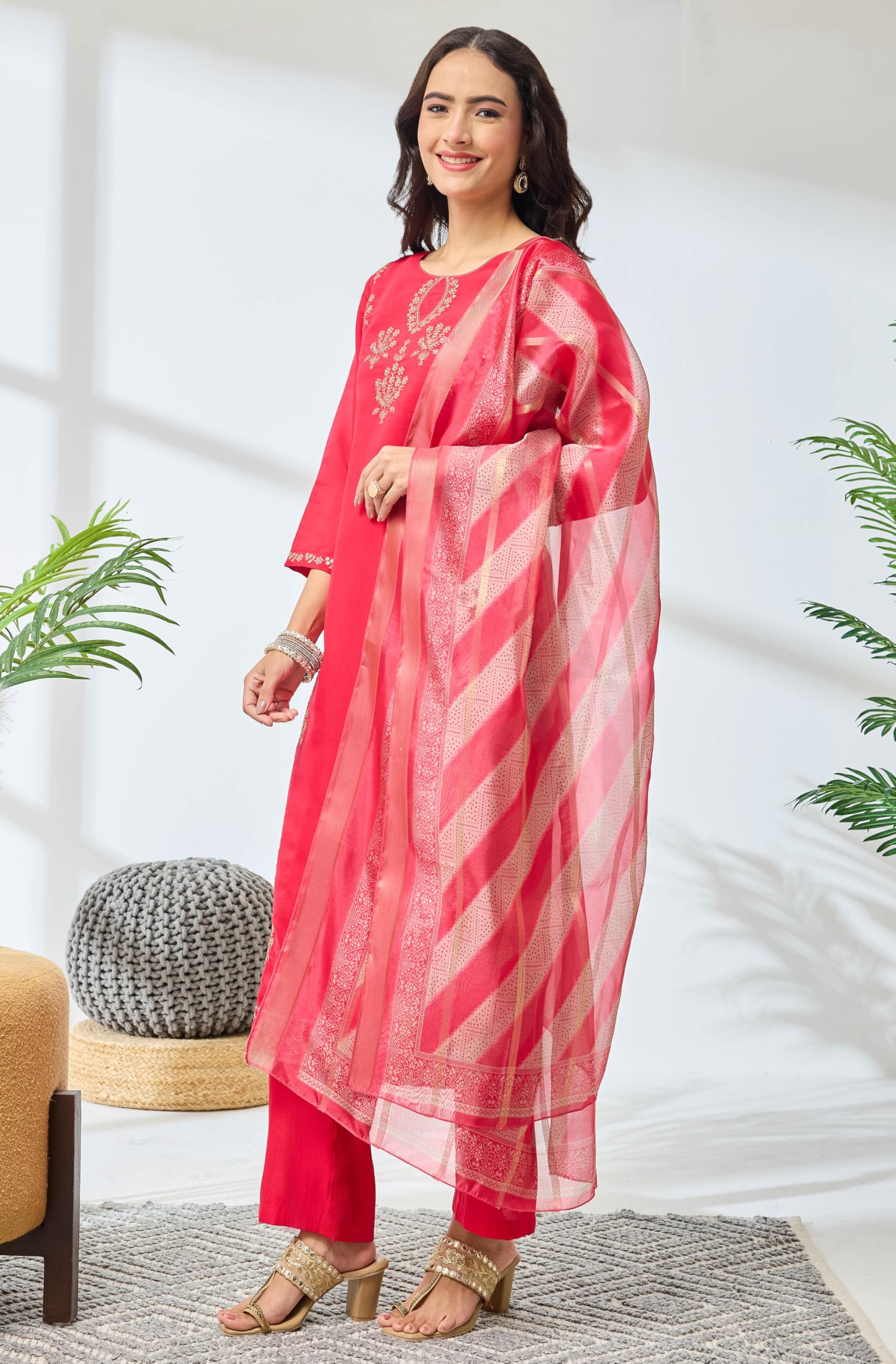 Janasya Women's Lime Yellow Silk Blend Embroidered Straight Kurta Set product image 3