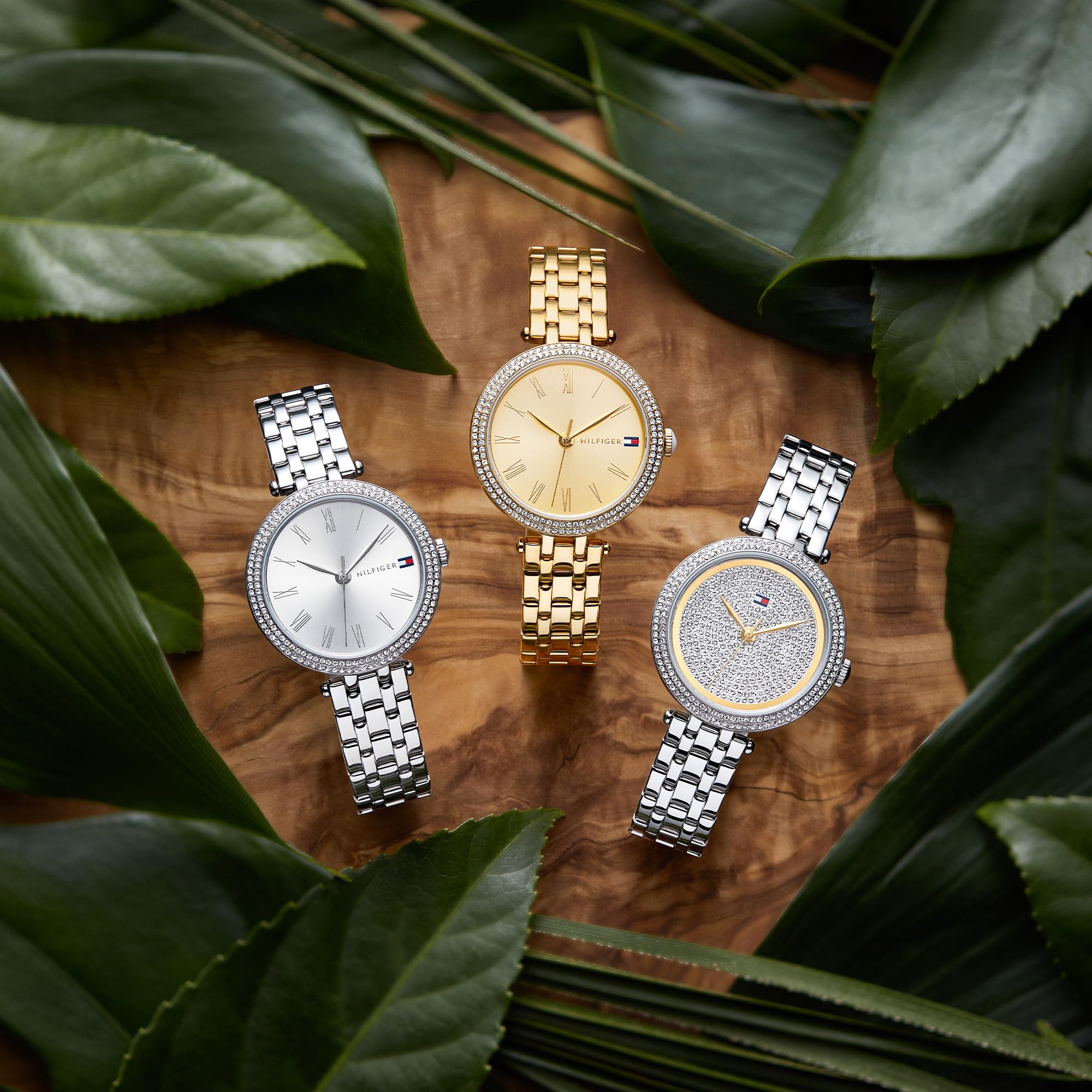 Tommy Hilfiger Uhr mit DREI-Zeiger-Quarzwerk für Damen mit Edelstahlarmband – Verfügbar in Roségold, Silber, Gold oder Bicolor