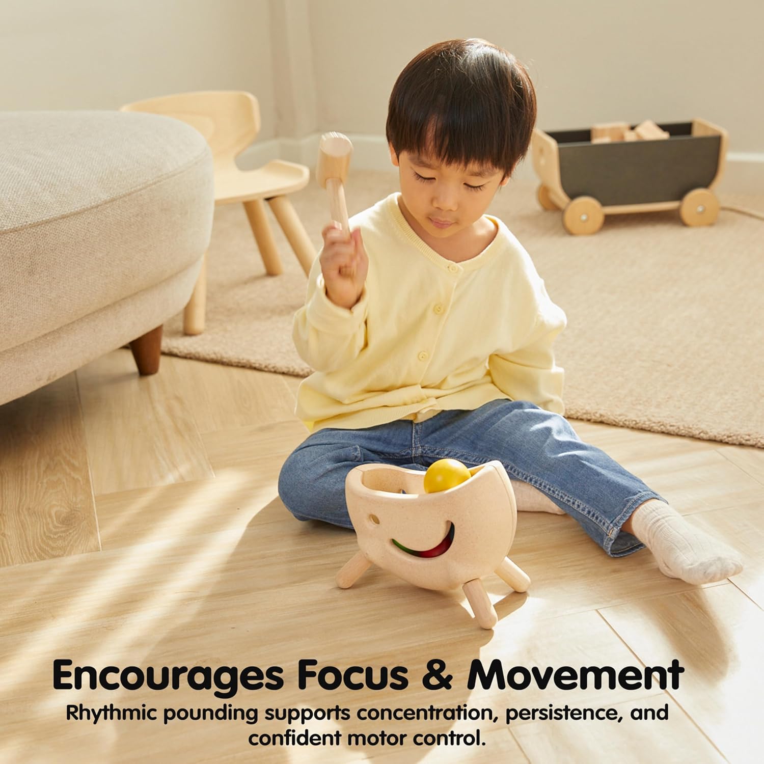 PlanToys® Miracle Pounding II Wooden Pounding Bench Toy for Kids Ages 2+ | Montessori Fine-Motor & Hand-Eye Coordination Activity for Focus & Strength | Eco-Friendly Educational Toy