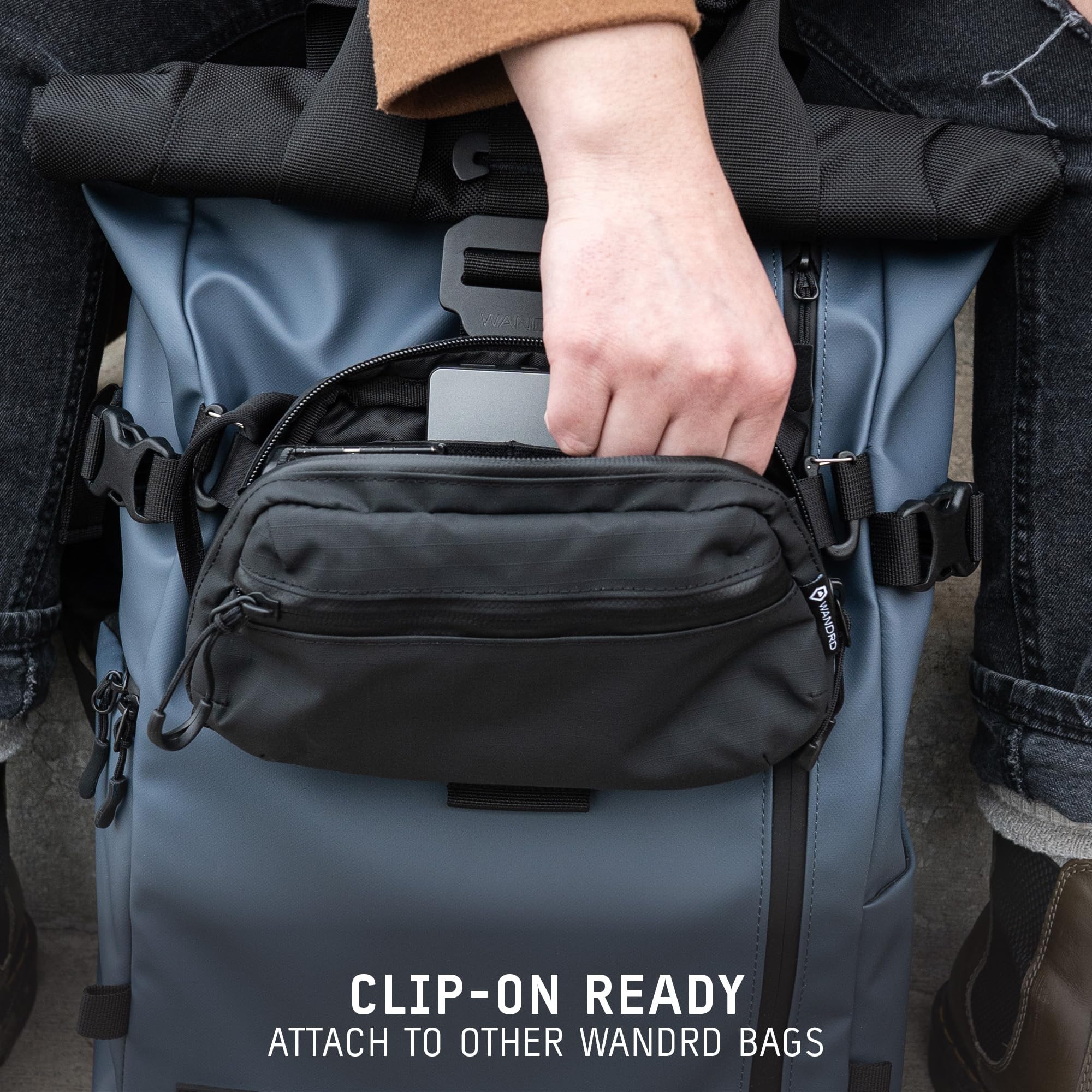 WANDRD- Bolsa tecnológica grande: bolsa de viaje y organizador tecnológico para llevar todos los días; resistente a la intemperie y duradera para practicar senderismo, acampar, hacer deporte y más (mo