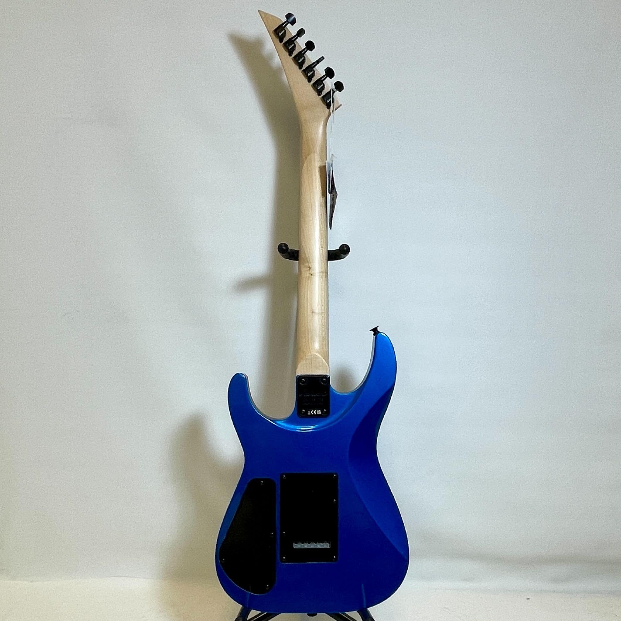 Amazon.com: Jackson JS11 Dinky Electric Guitar - Metallic Blue