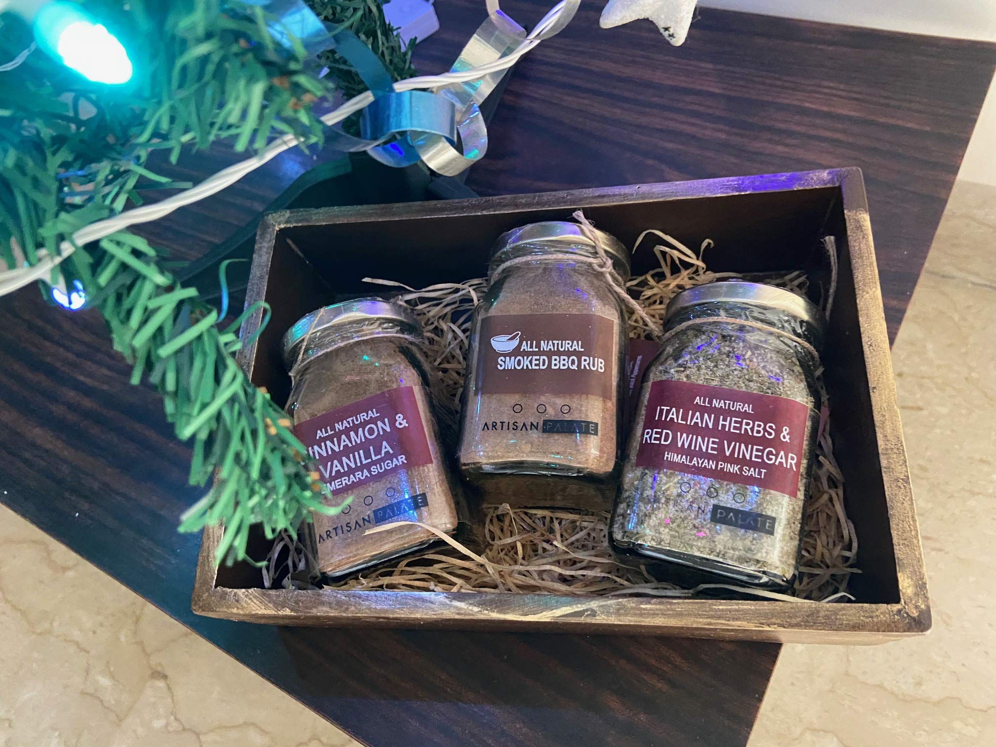 Artisan Palate Winter Gift Hamper 3 Bottles in Wooden Tray CT01 - Image 2 thumbnail