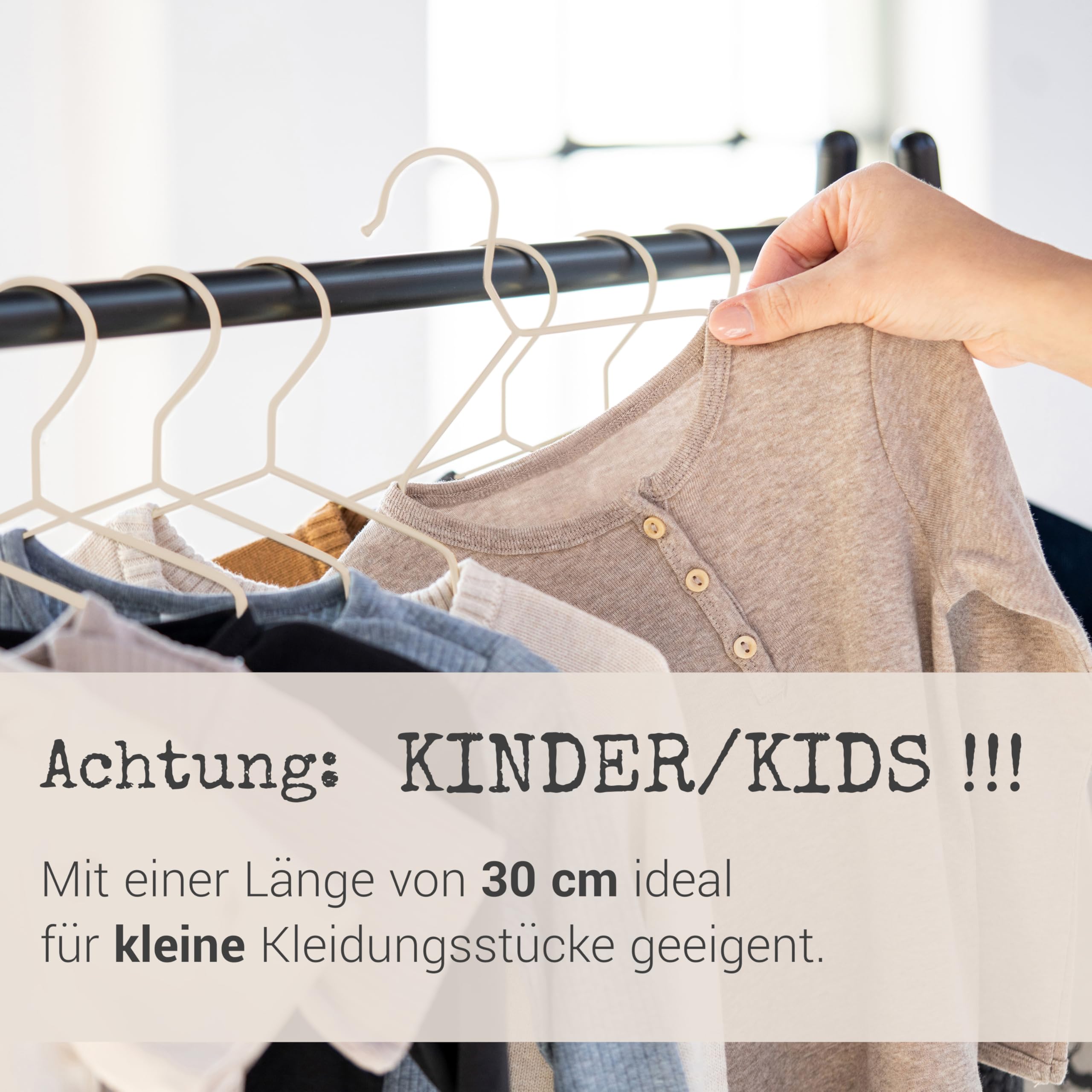 ROW&LINE® – KINDER Kleiderbügel (30 cm) – 20 Stück (beige) – platzsparende Kinderkleiderbügel – belastbar mit schwerer Kleidung – Metall Kleiderbügel für Ordnung & einheitliche Optik im Kleiderschrank