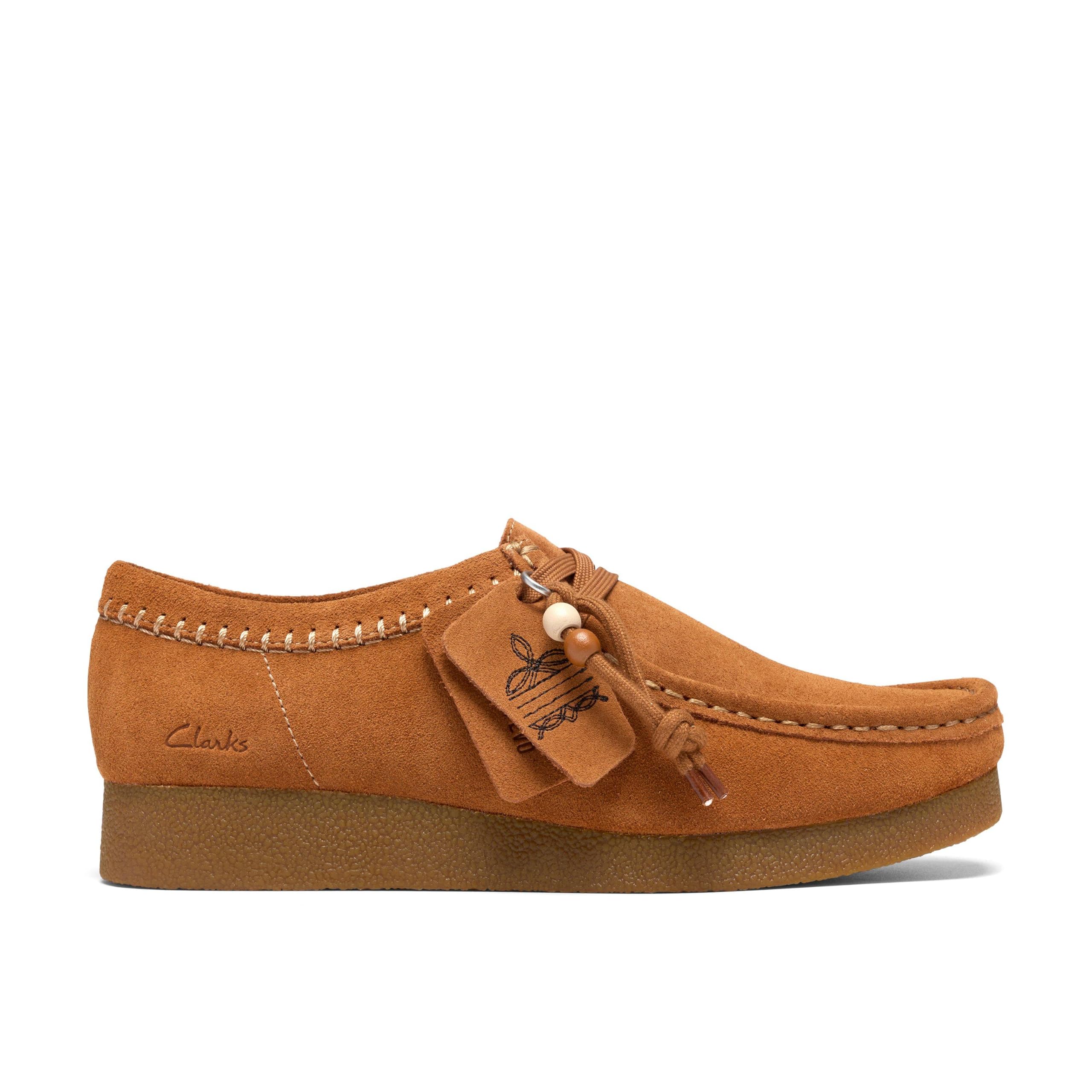 Clarks Premium Women's Wallabeeevo-