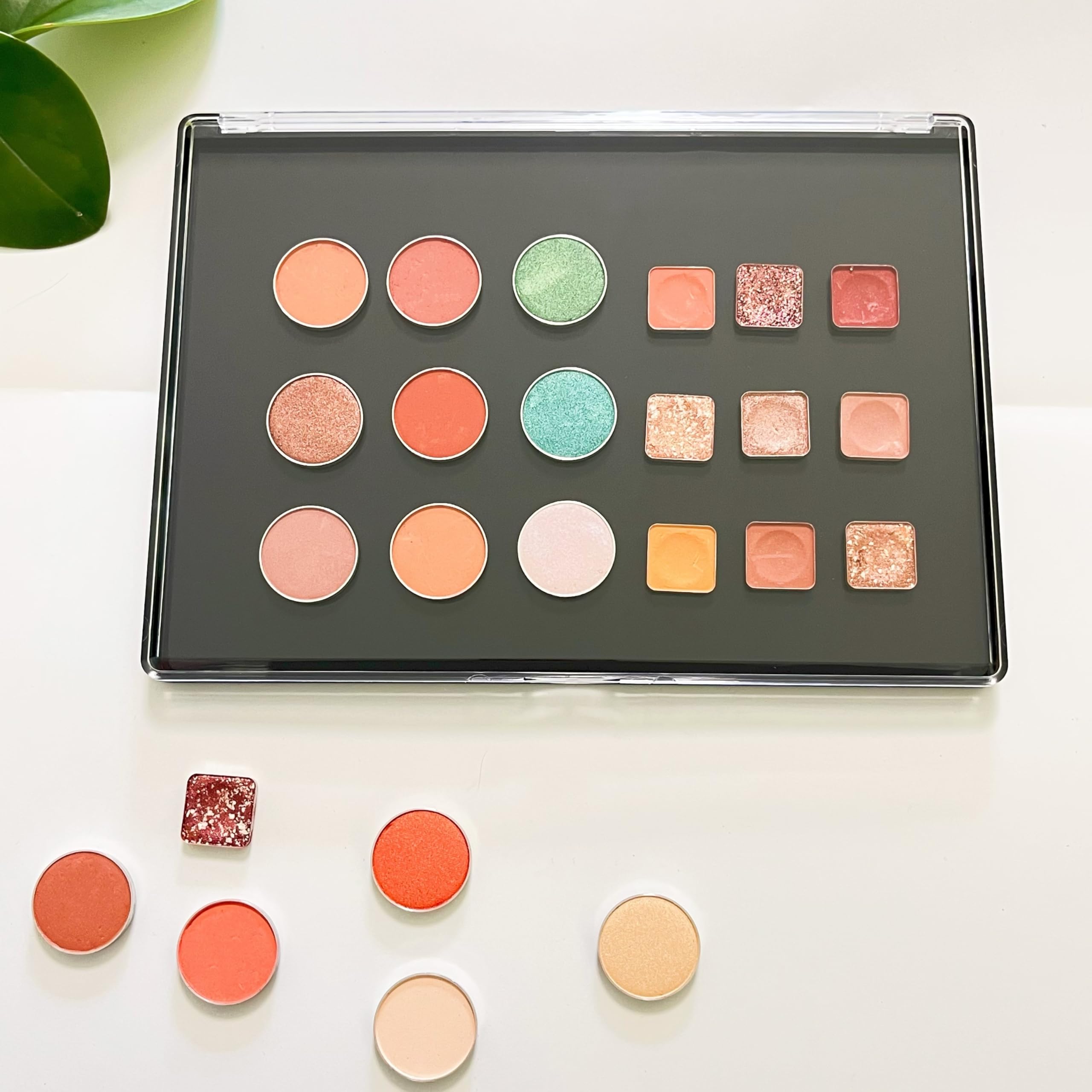 Palette Magnetica Vuota Grande tavolozza di ombretti in plastica magnetica vuota, scatola for trucco XL, copertura trasparente, con adesivi in ​​metallo da 20 pezzi