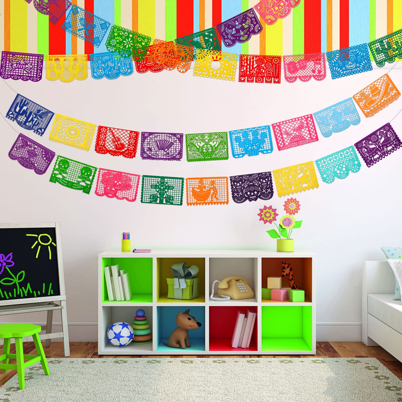 Qpout 4 szt. meksykańska impreza Fiesta filcowy baner Cinco de Mayo Fiesta baner Dia De Los Muertos Dzień Zmarłych Fiesta Papel Picado wiszący baner Cino de Mayo dekoracje imprezowe 4 różne wzory