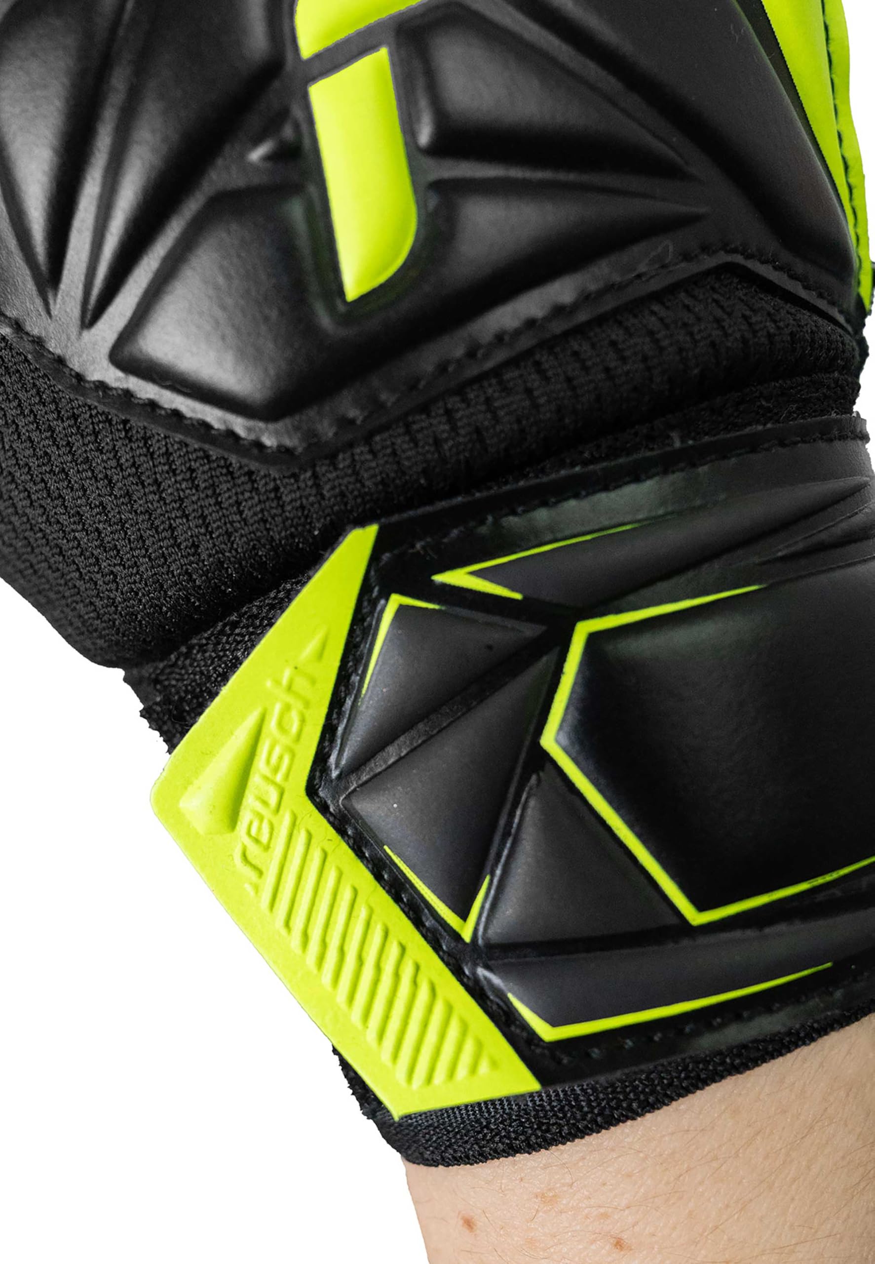 Reusch Rękawice bramkarskie dla dzieci i młodzieży | ochrona palców i solidne gniazdo | do treningu i meczów | Attrakt Starter Solid Finger Support Junior