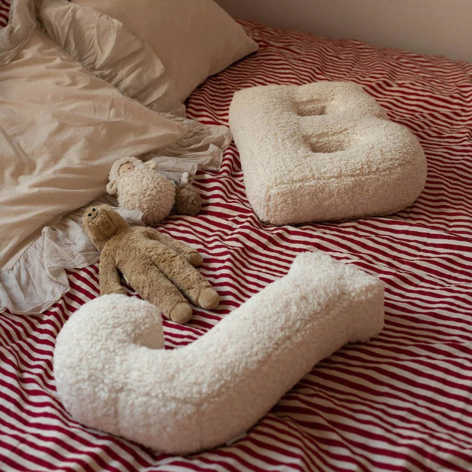 Coussin En Peluche Avec Lettres De L'alphabet - 30 X 38 Cm