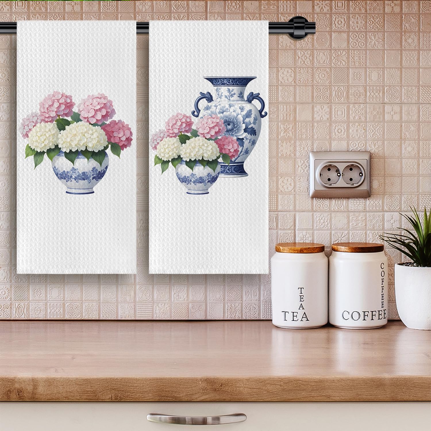 Chinoiserie Hydrangea Floral Kitchen Dish Towels, Grandmillennial Pink and White Hydrangea Flower Decorative Hand Tea Towels for Kitchen Bathroom, 16x24 Inches Set of 2 - Image 3