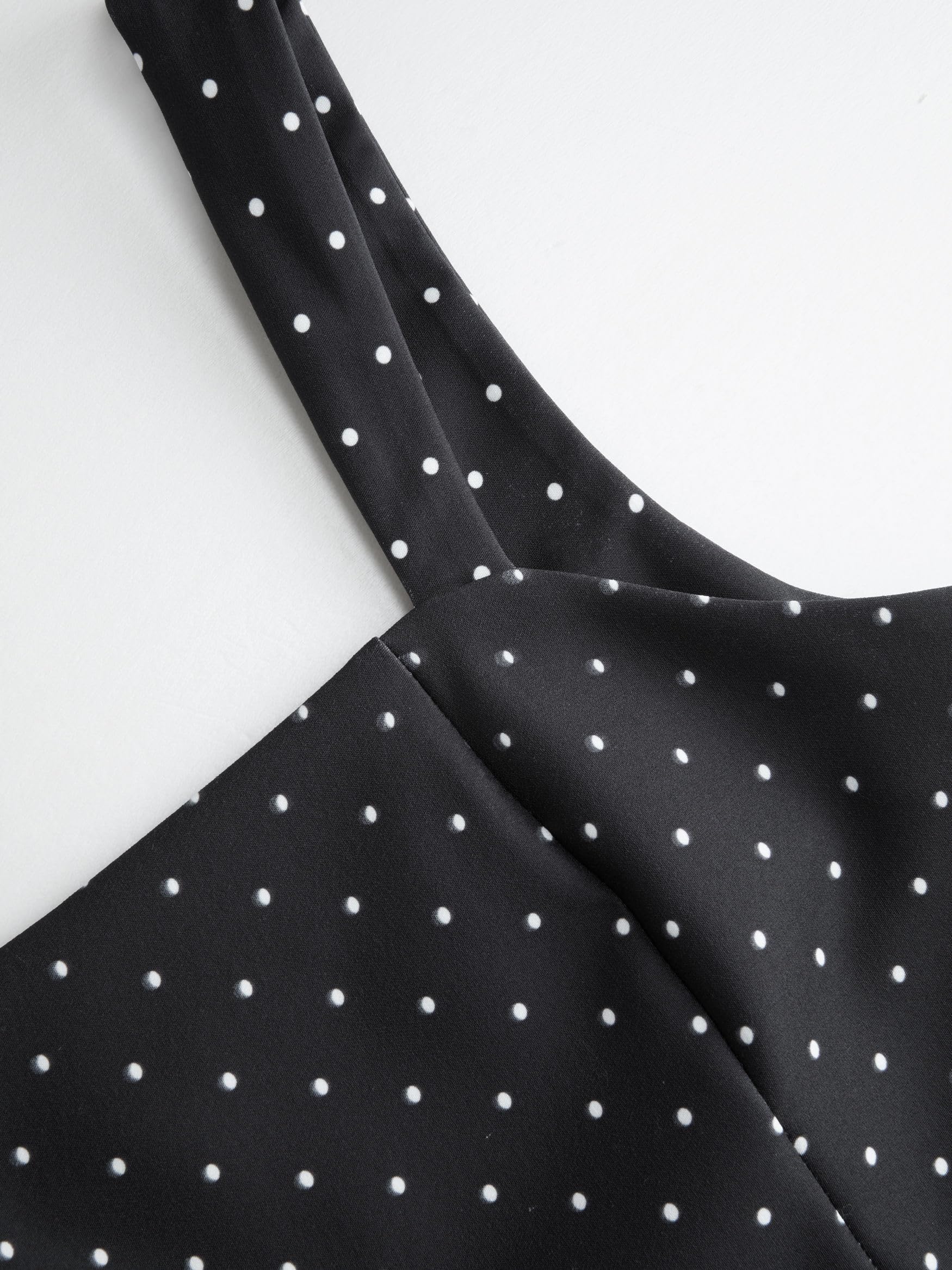 CIDER Damen Minikleid mit Punkten, niedlich, Sommer, Date, Nacht, quadratischer Ausschnitt, ärmellos