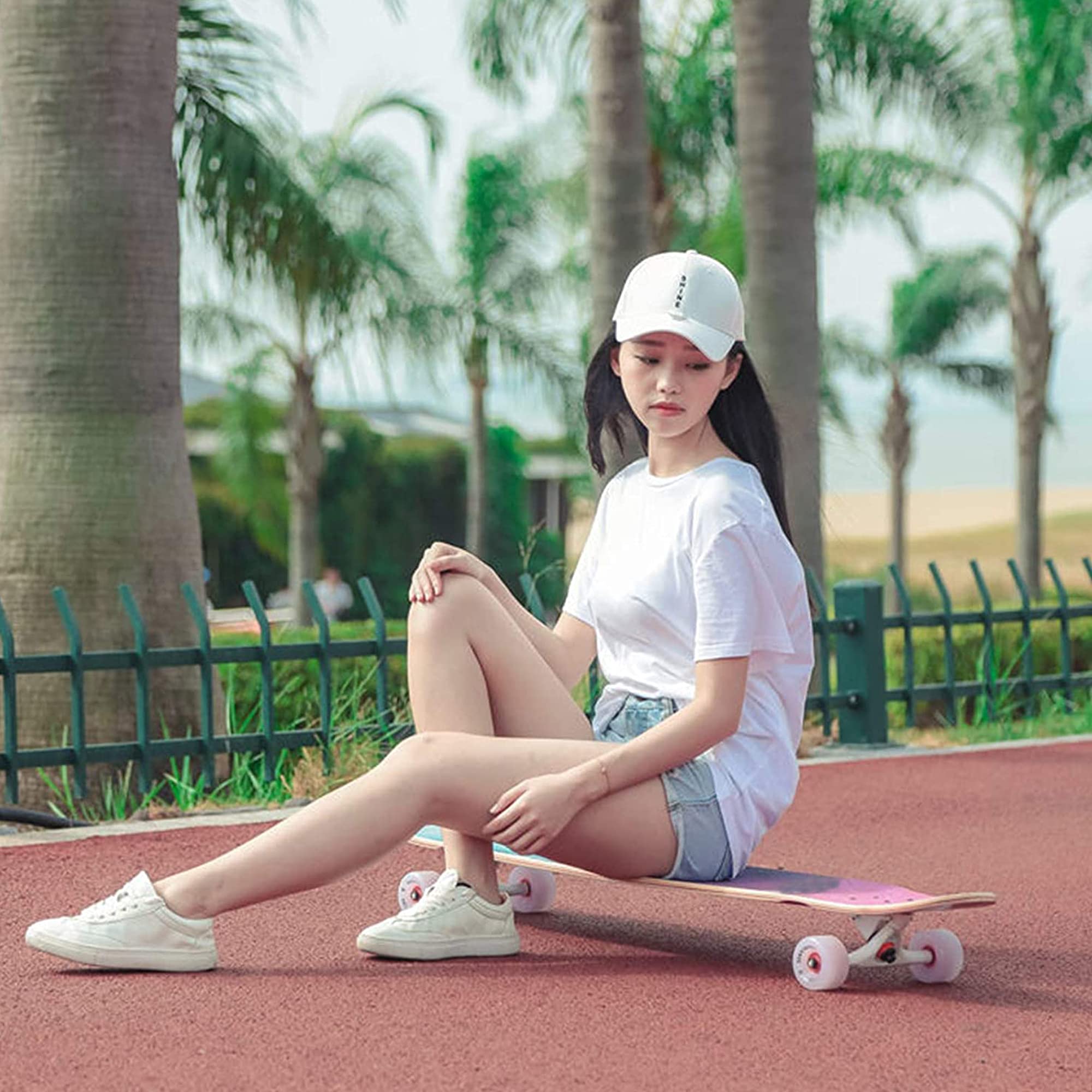 Longboard 43 Pouces, Skateboard Complet avec Roues LED PU et Équipement de Protection, Longboard 7 Étages en Bois D'érable pour Débutants Enfants, Adolescents, Garçons, Filles et Adultes