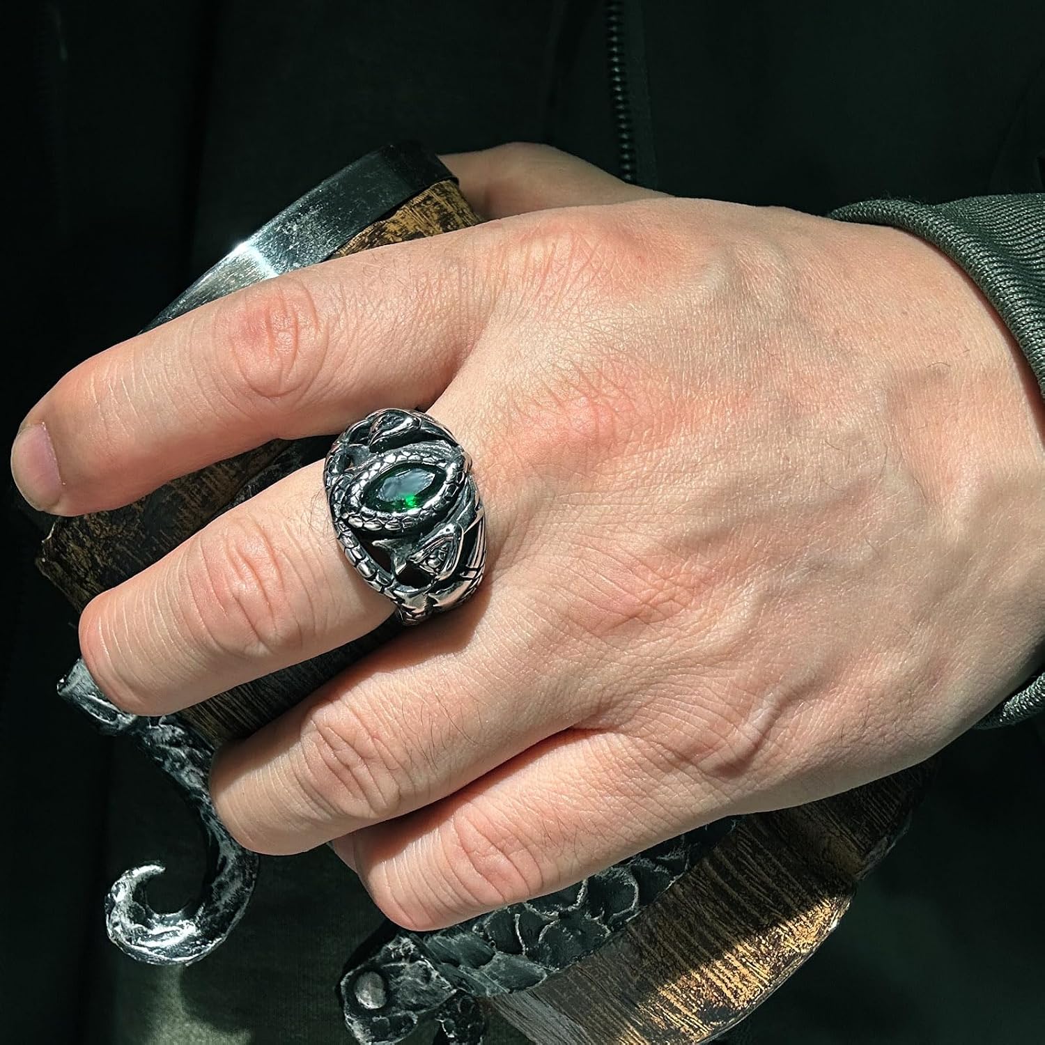 bahamut Mens Aragorn Rings of Barahir,Green Gemstone,Double Snake Ring, Ring of the King,LOTR Cosplay Jewelry