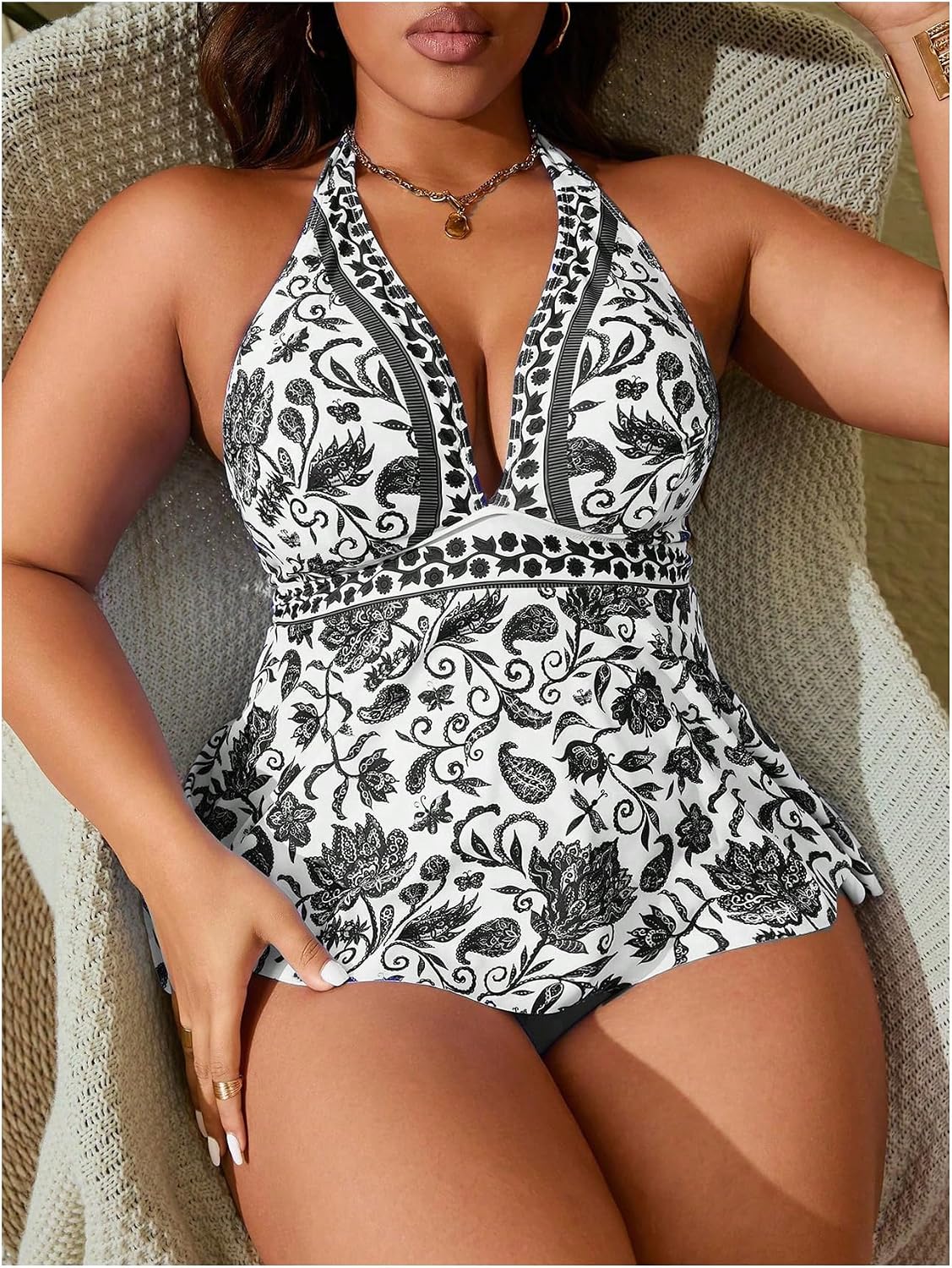 MakeMeChic Women's Plus Size Triangle Thong Bikini Sets Floral Cute Halter Tankini Tops Bathing Suit Swimsuits