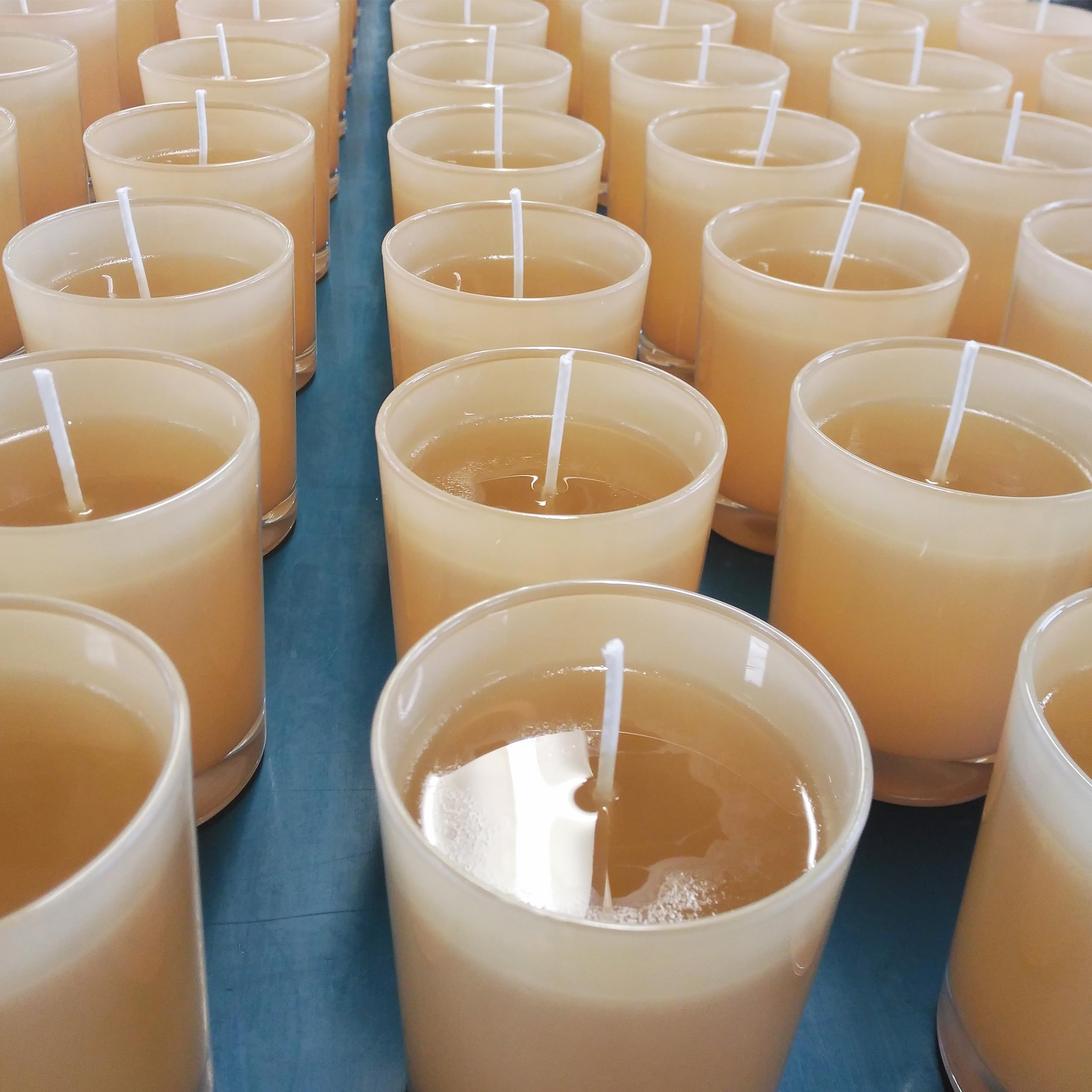 Wax & Wicks – Parafina refinada I Cera para Velas I Velas caseras I Mezcla con perfumes y colorantes I Estabilidad química I Sin impurezas I Combustión Ideal I 25 KG