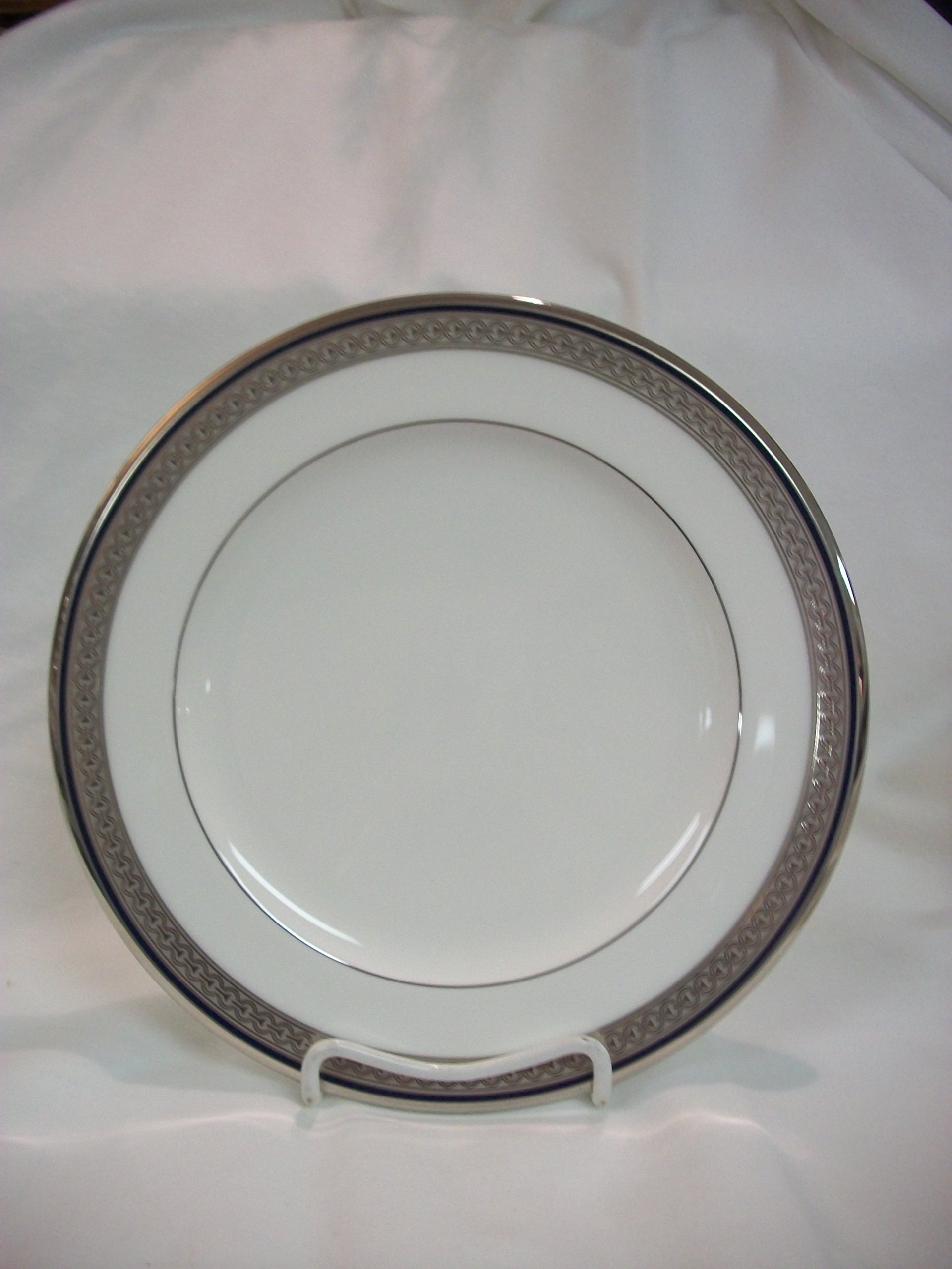 Noritake コンチネンタルコバルト 24cm プレート 2枚セット Noritake コンチネンタルコバルト 24cm プレート 2枚セット 【公式通販】