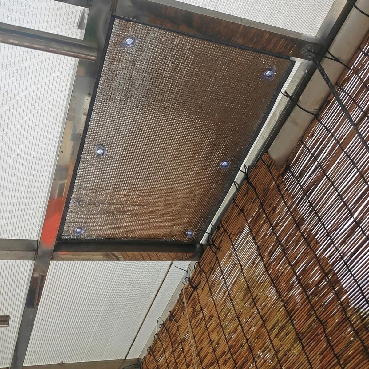 Tende Parasole per Balcone e Veranda con Ventose in Foglio di Alluminio | Materiale isolante e impermeabile all'umidità per camera da letto, bagno e ufficio(130x170cm)