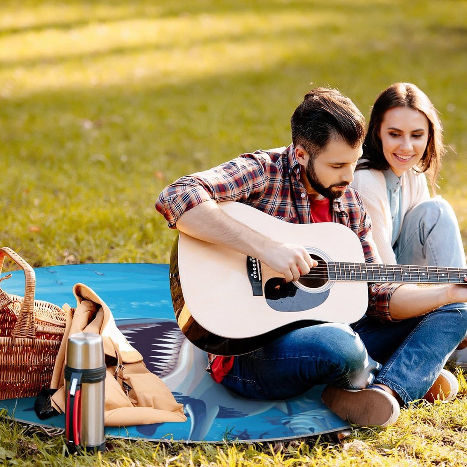 Manta de picnic con diseño de tiburón sonriente, plegable, ligera, impermeable, para exteriores, para primavera, verano, camping, parque, viajes, hierba