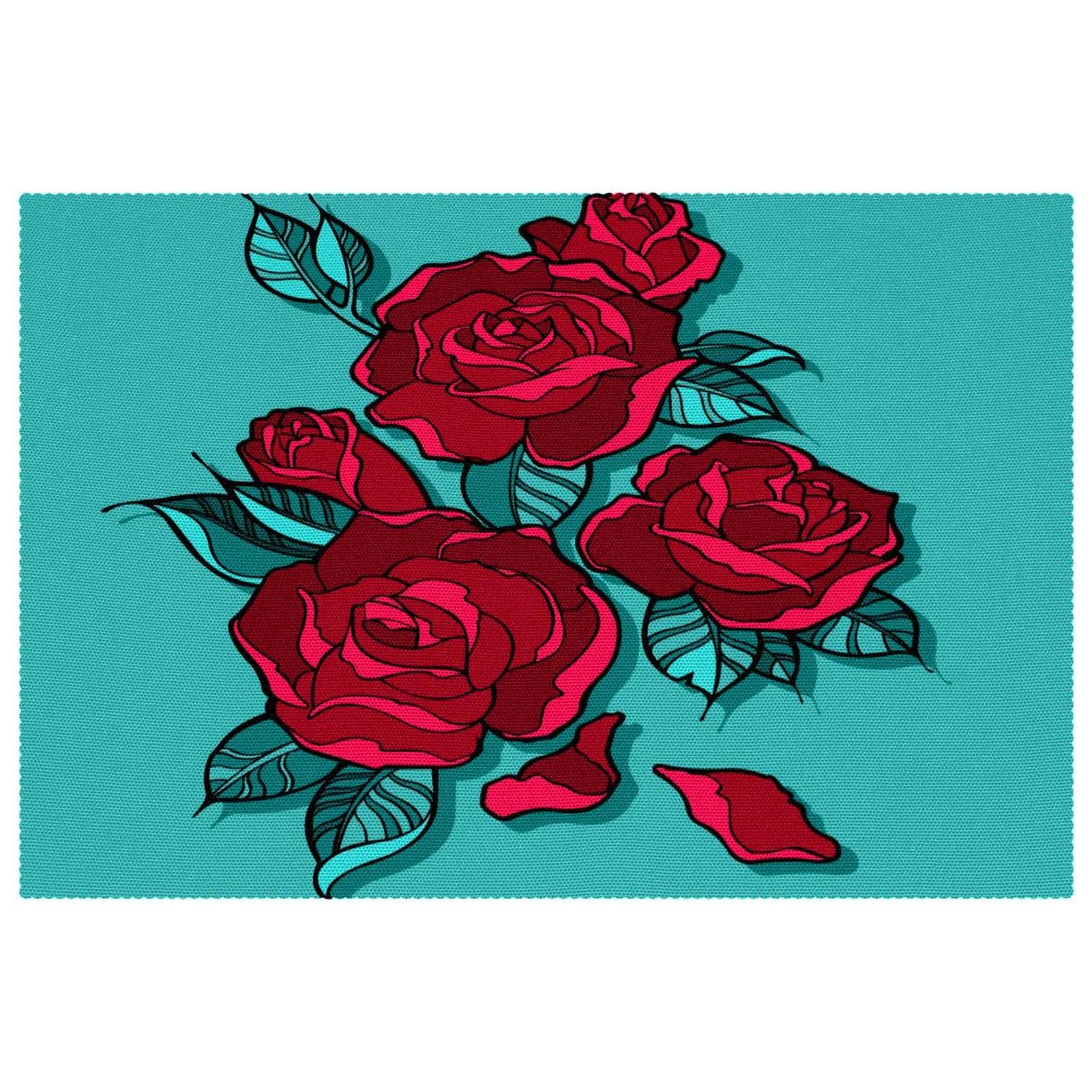 Sets de table de table roses rouges pour de chaleureux repas de famille