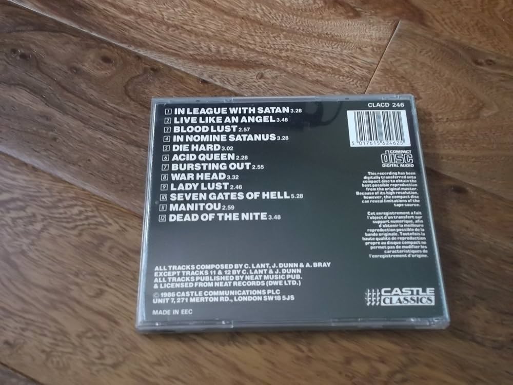 Amazon.co.jp: The Singles: Music