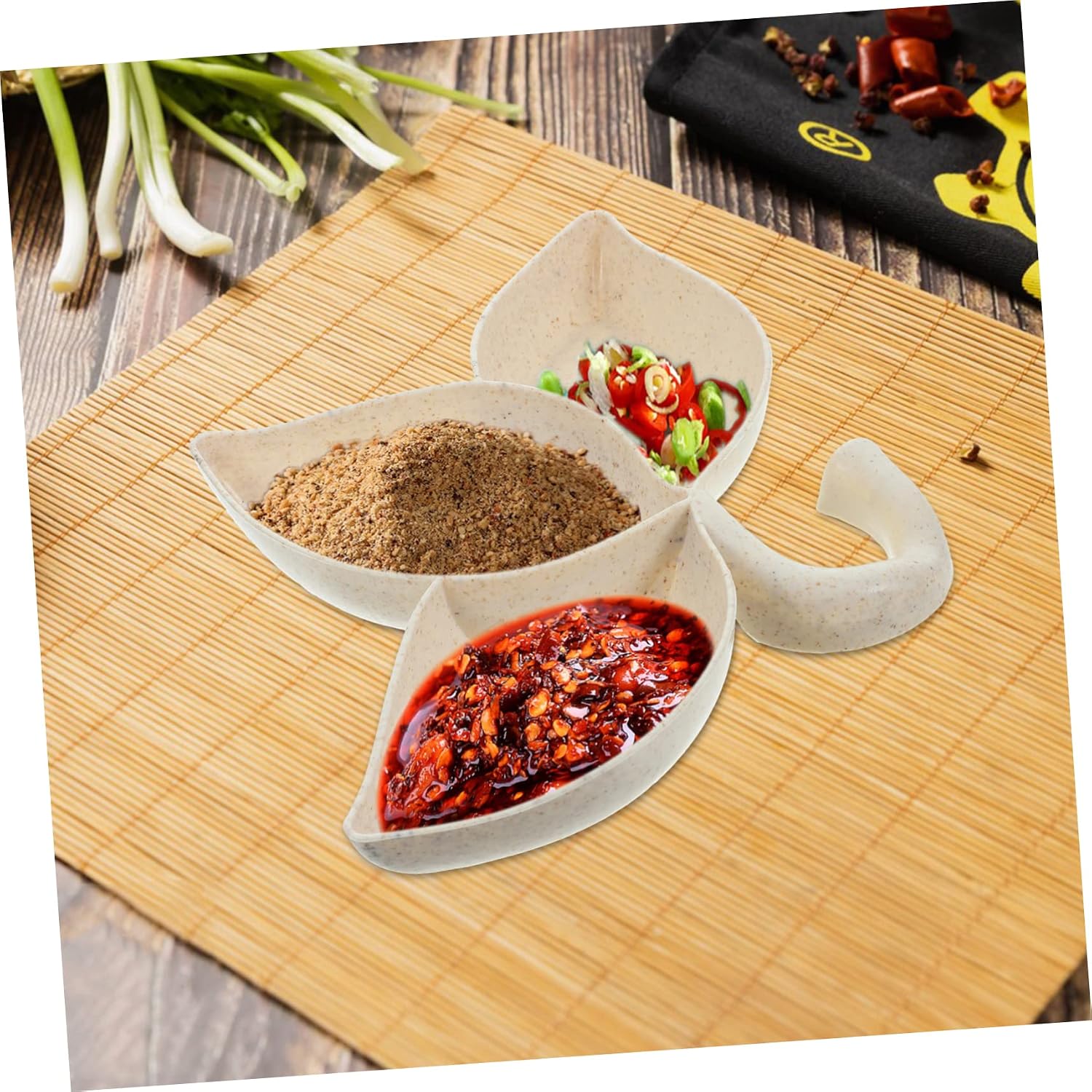 6 Piece Leaf Sauce Dishes Plastic, Compact Leakproof Dip Bowls