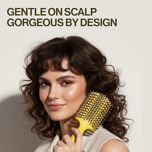 Miniatura 7 de COCCO Aura Vent - Cepillo de jabalí  Diseño ventilado de doble curva para un secado más rápido, desenredar y brillar sin esfuerzo, jabalí + cerdas