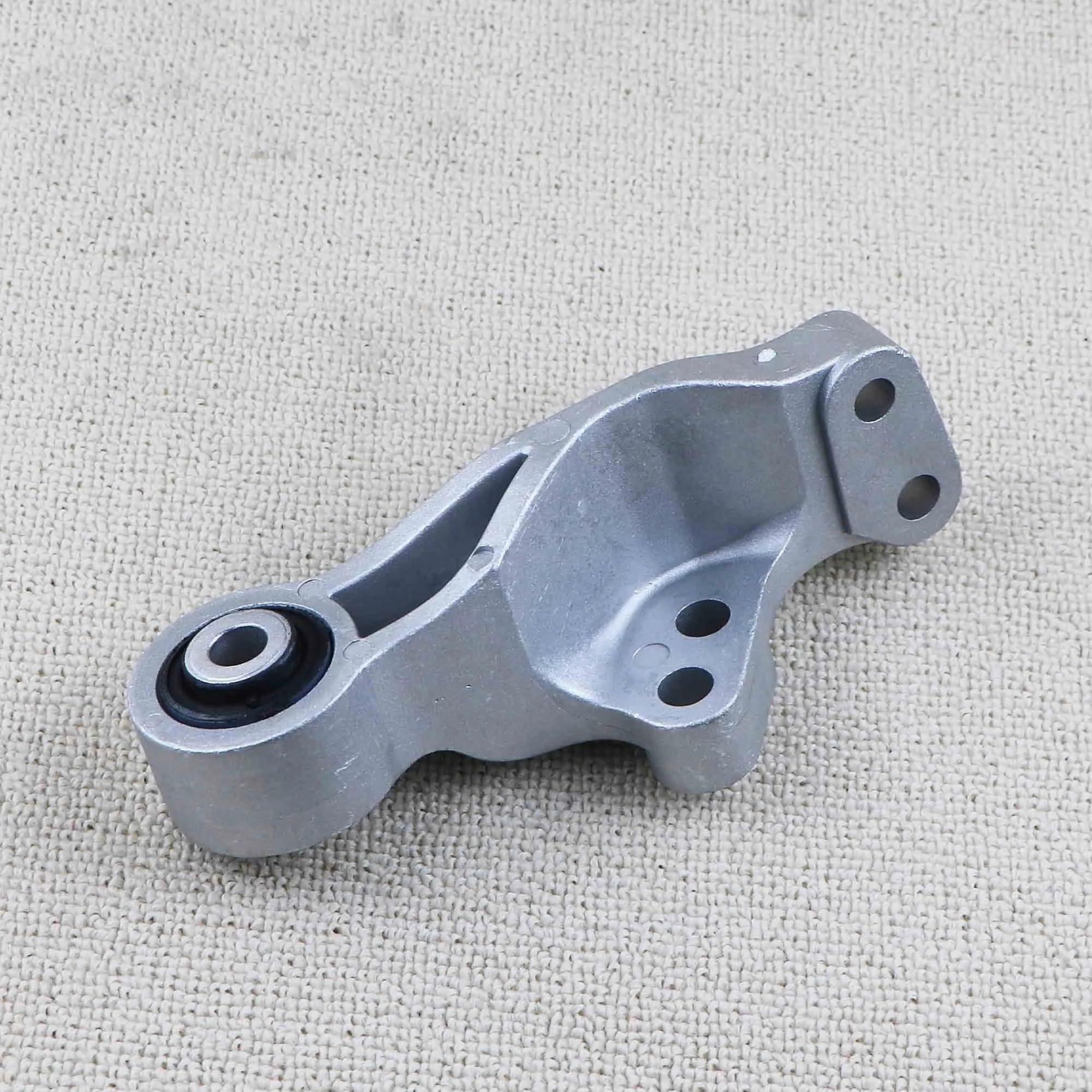 Yeskit One Color 31430427 Auto Accessories Parts Engine Torque Arm Mounting Bracket For Volvo V40 2015 2016 2017 2018 2019