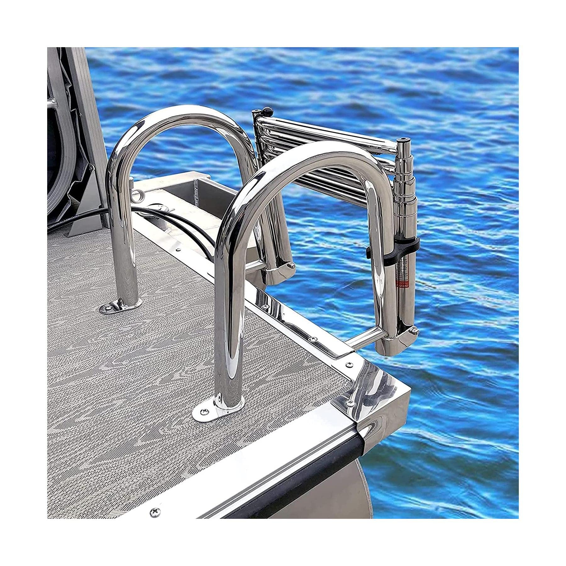 Échelle pontoon boat 4 étapes pour remonter à bord sans effort grâce aux marches larges