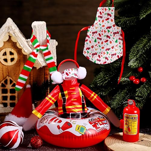 Miniatura 5 de Kacctyen 14 piezas de accesorios de Navidad con temática de bombero para muñeca elfo, incluye muñeca de Navidad, traje de bombero, saco de dormir,