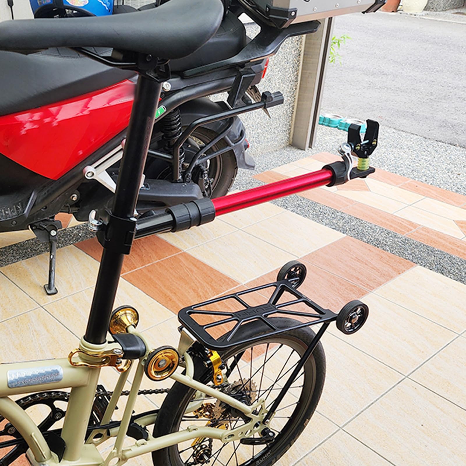 predolo Asta per Rimorchio per Bicicletta, Barra Traino Bici Con Gancio Girevole a 360°, Giunti per Rimorchi per Diametri Da 1 a 4,5 Cm, Carico Di Guida Inferiore a 40 Kg, Style a