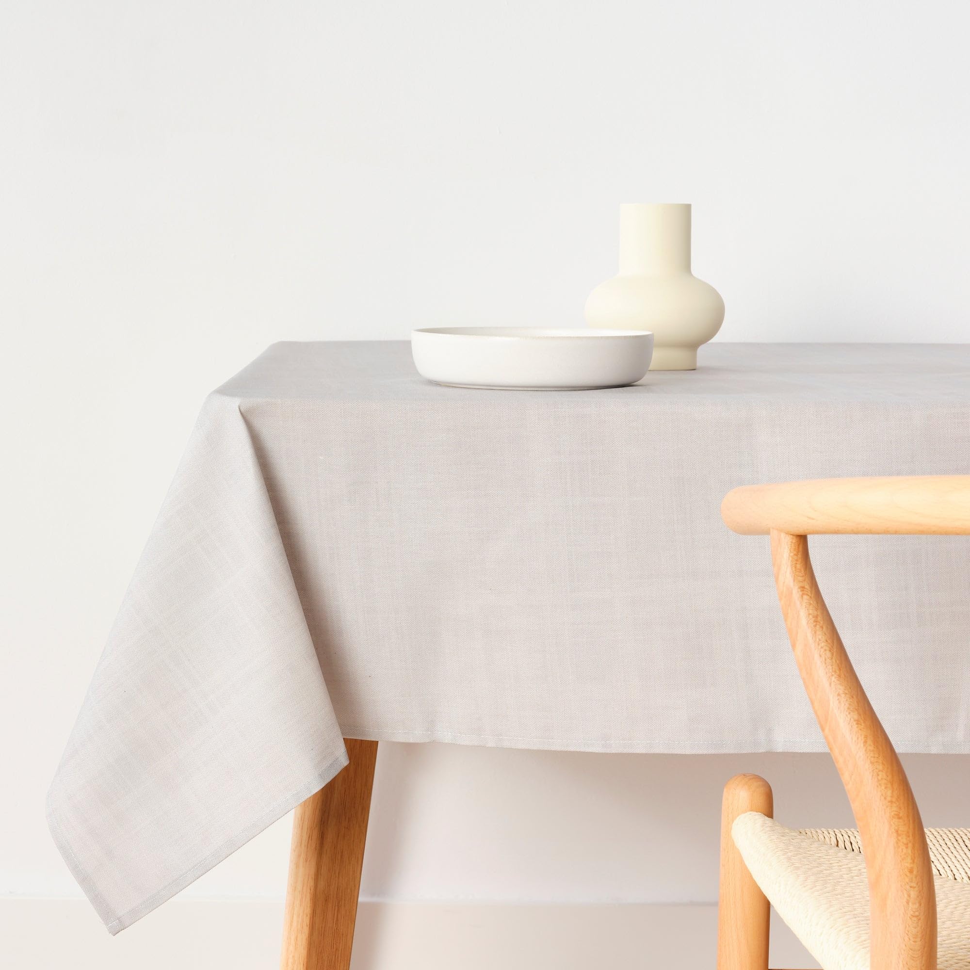BELUM | Stain Resistant Tablecloth Size 155 x 155 cm - Medium Grey Extra Soft Touch Tablecloth - Tablecloth 100% Made in Spain Fabric 100% Organic Cotton - Plain Model Tablecloth