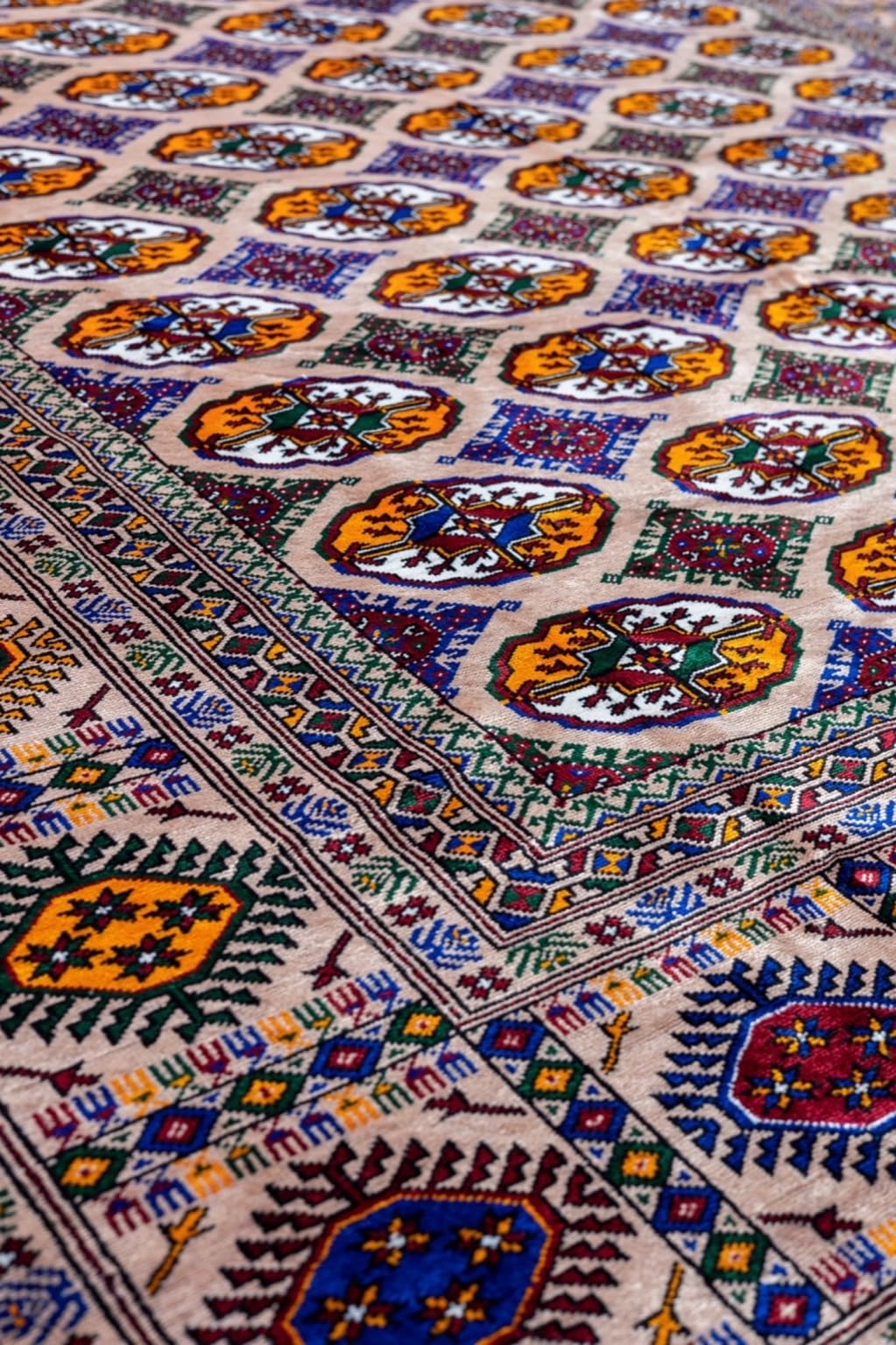 Ar Li Handmade Turkmen Silk Rug 195x307 cm Luxury Oriental Carpet Studio
