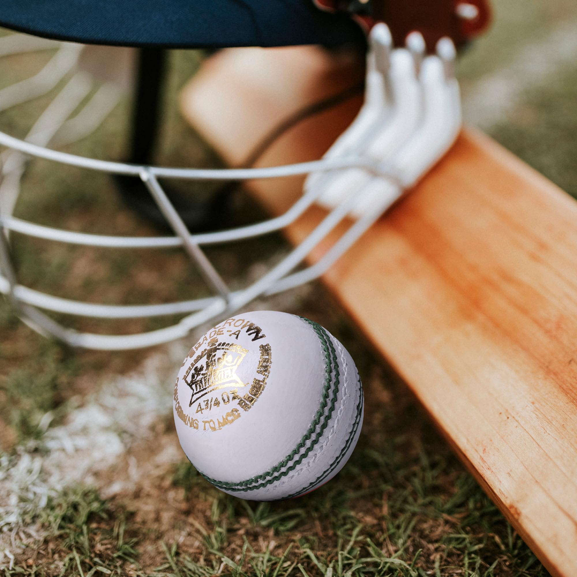 Zipper Junior Cricket Ball, Hand-Stitched Leather Youth Cricket Balls 4.75oz Weight