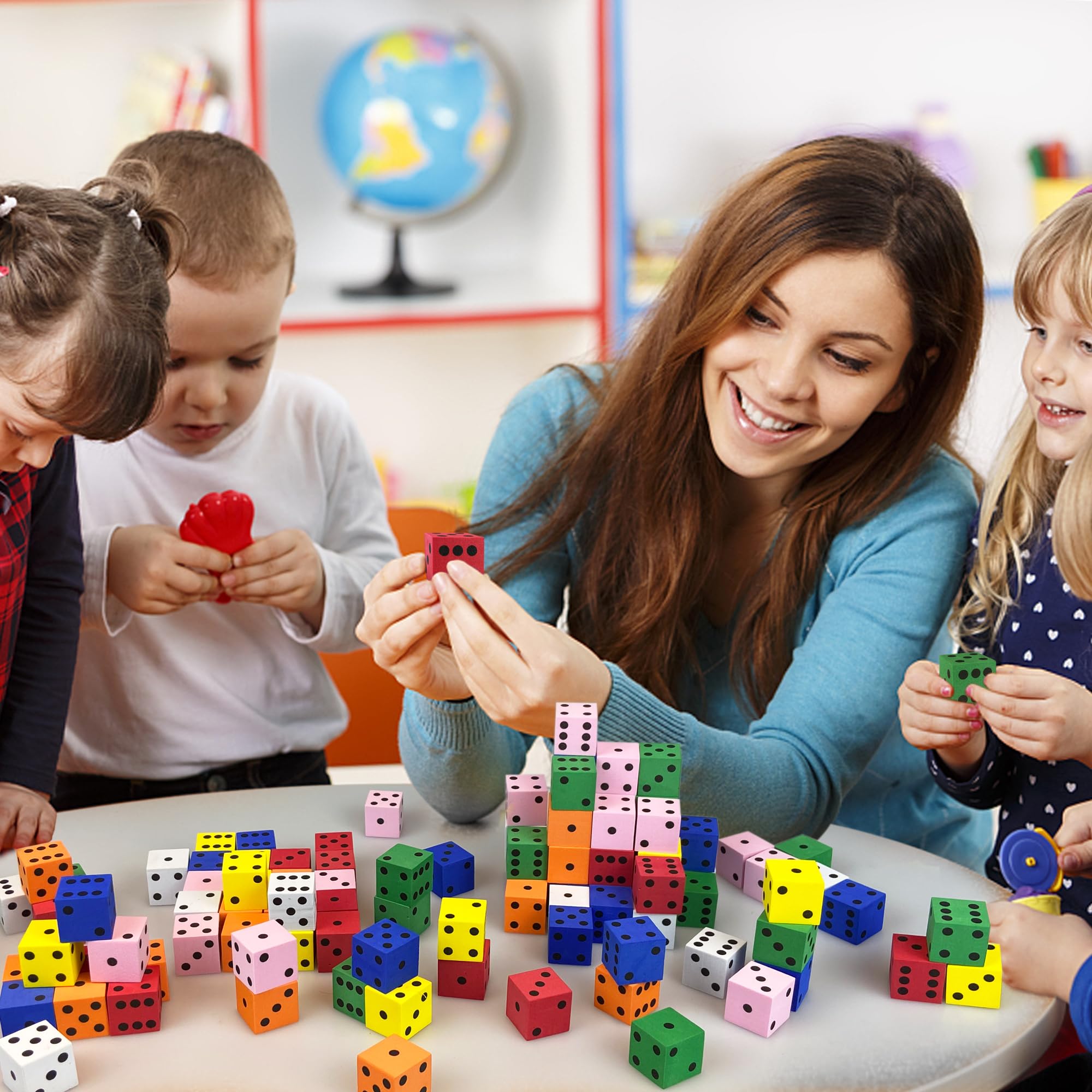 110 Stück kleine bunte Schaumstoffwürfel mit Zahlen für Mathematik-Spiele, Bauspielzeug, Klassenzimmer, Lernspielzeug, Unterhaltung für Partys, Geburtstagsgeschenke im 7