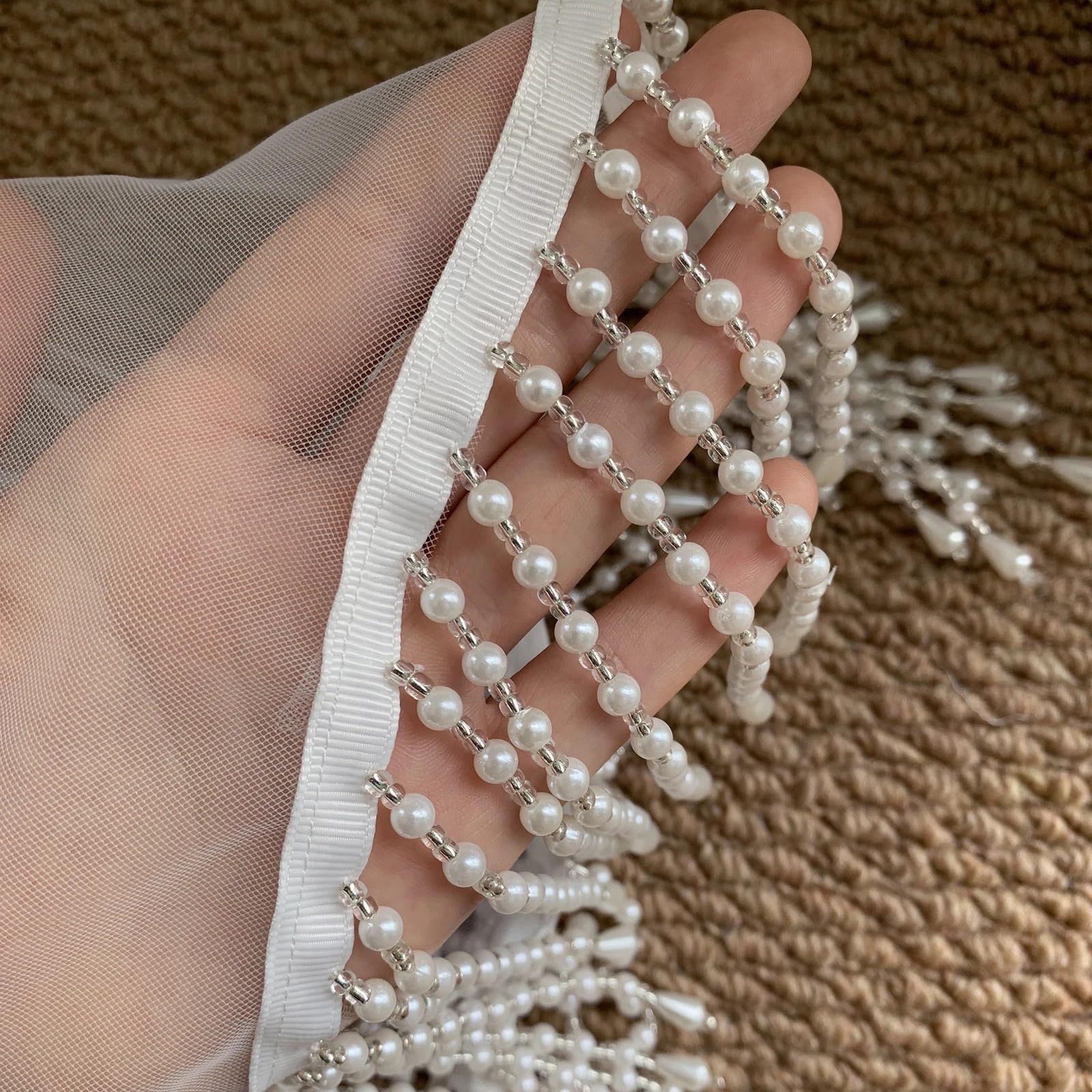 Diadema con cadena for el pelo borlas de perlas, tocado for fiesta boda, velo mujer malla blanca
