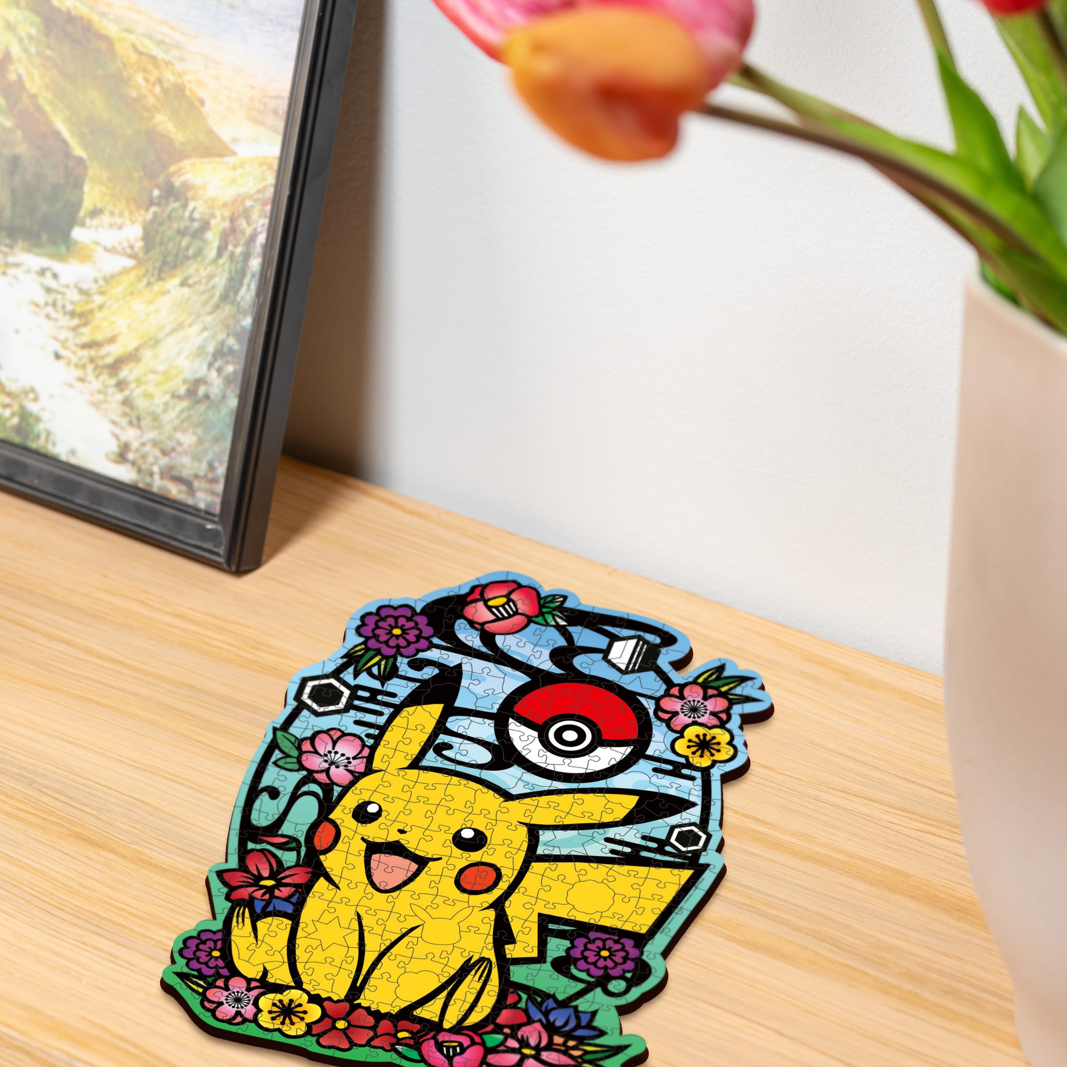 Ravensburger - Puzzle 300 Pikachu | Puzzle Per Adulti 300 Pezzi | Puzzle Adulti Per Bambini Dai 14 Anni In Su | Regalo Compleanno Per Bambini Dai 14 Anni In Su | Misure 37x27 cm