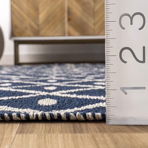 Miniatura 7 de nuLOOM Ingrid - Alfombra de pasillo de tejido plano con borlas, 2 x 6 pies, color azul