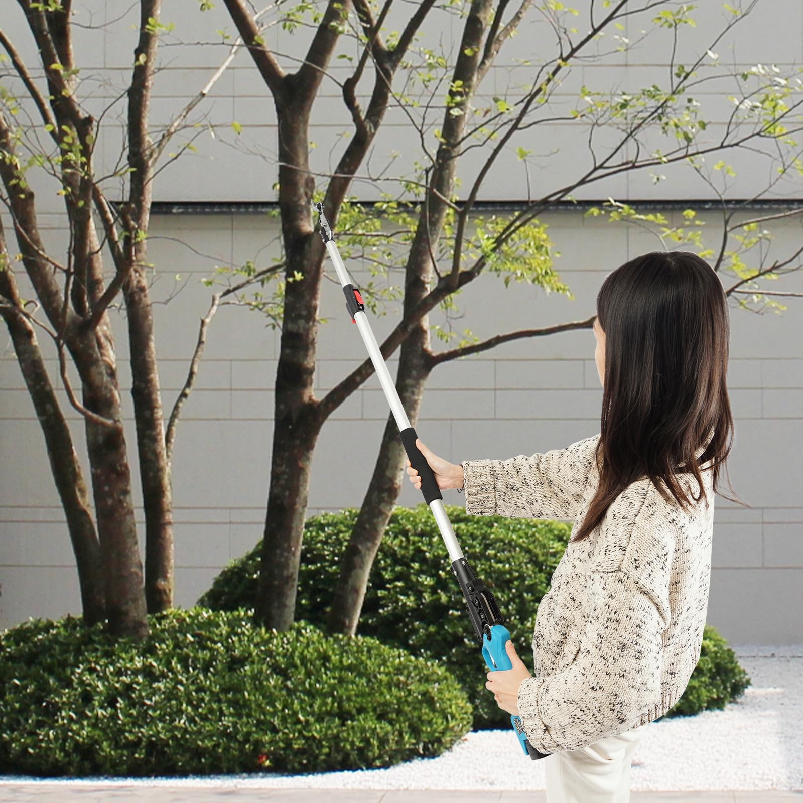 Tijeras de podar eléctricas telescópicas de 1,44 – 2 m, con 2 baterías de litio de 16,8 V y 2 Ah, cargador, potentes tijeras de podar con cuchillas de acero SK5 para jardines y huertos